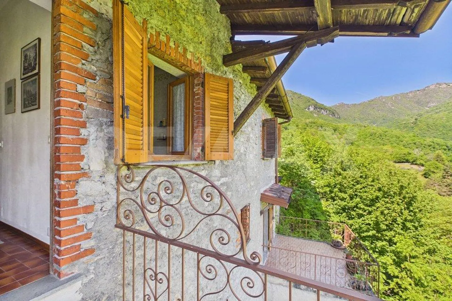 Magnifique maison dans le centre historique du village de Castello Valsolda - Photo 13 sur 13
