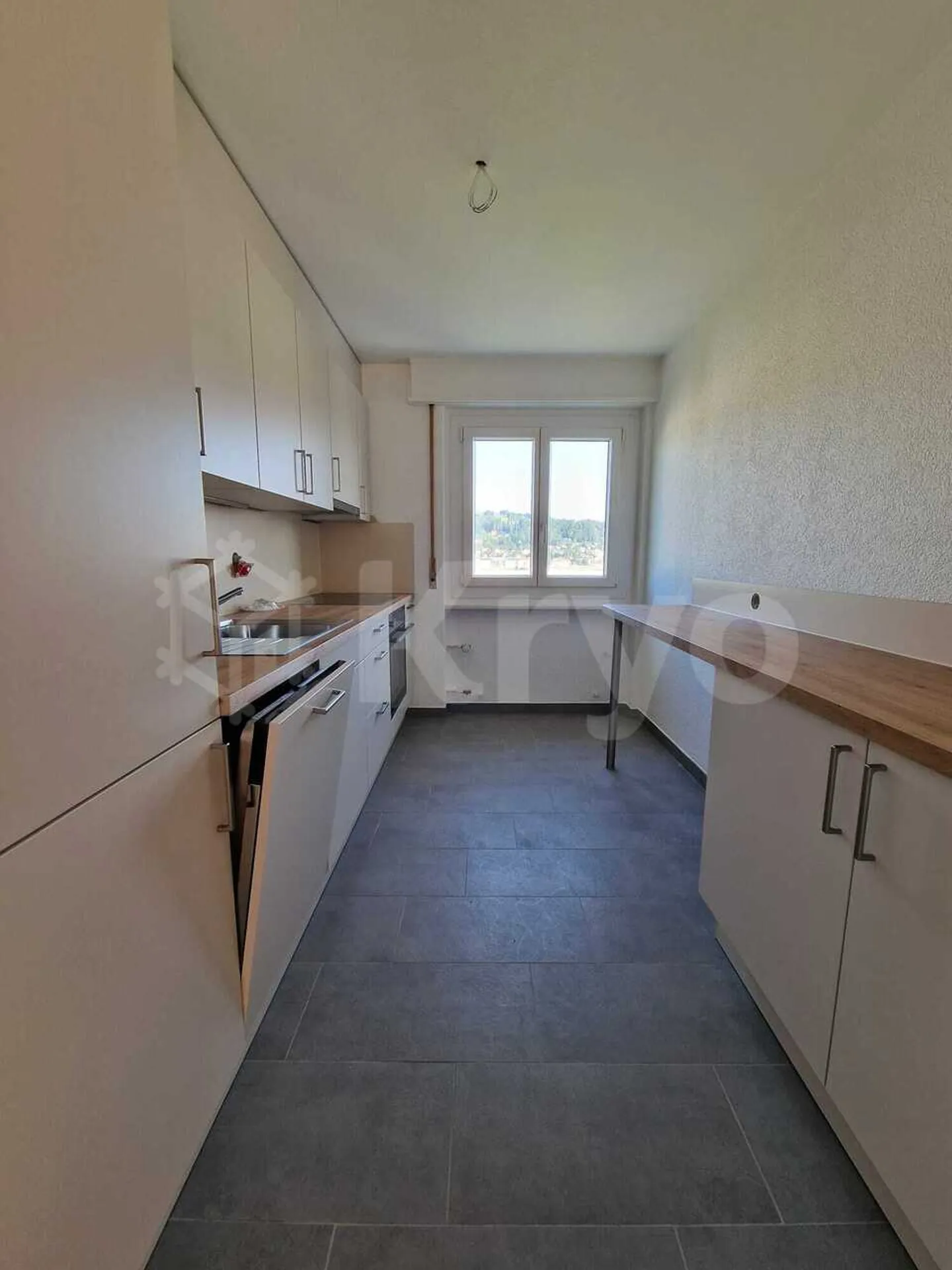 Appartement à louer - Photo 3 sur 10