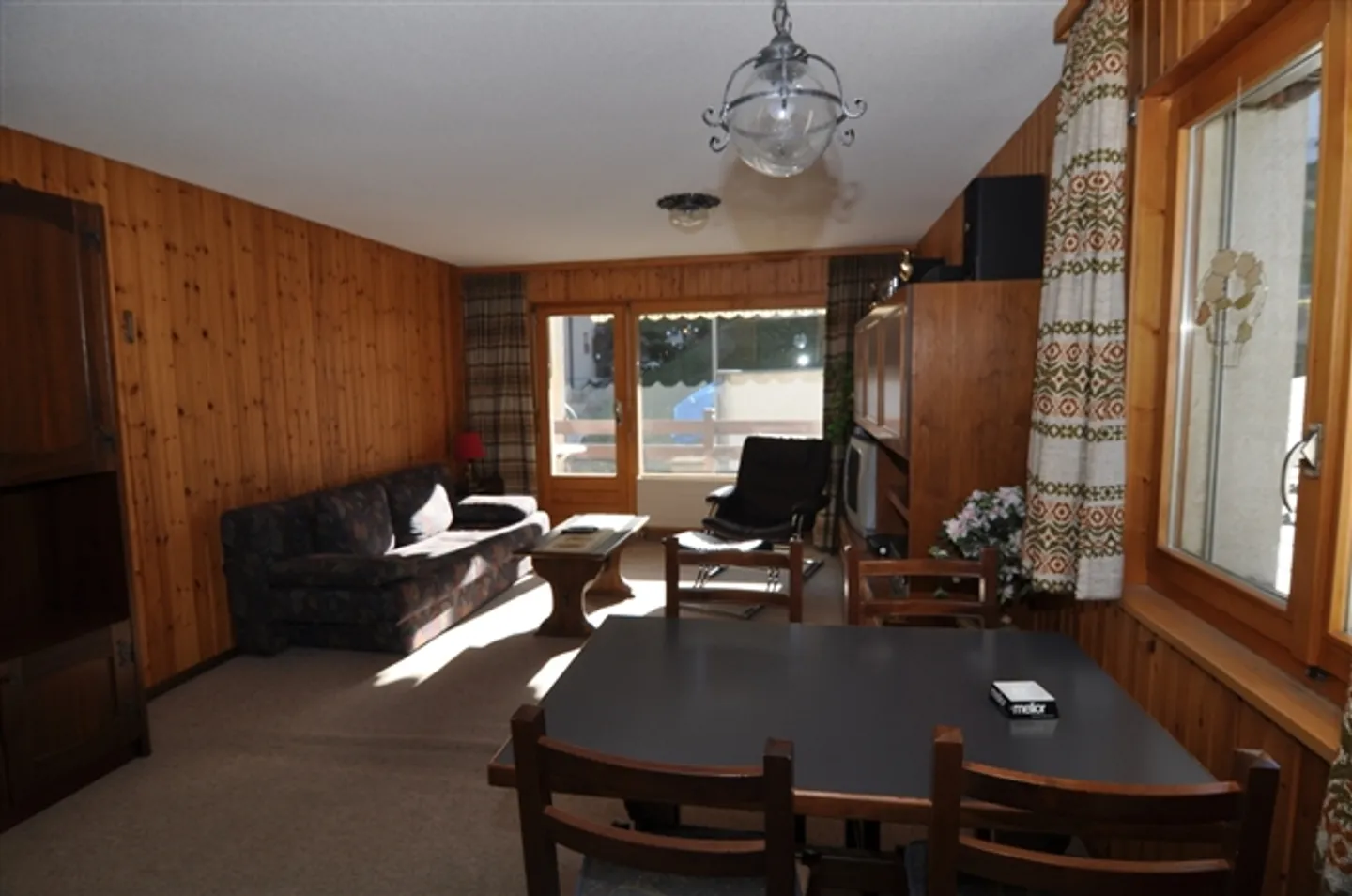 Beautiful, bright 2-room apartment in Eischoll - Photo 4 of 13