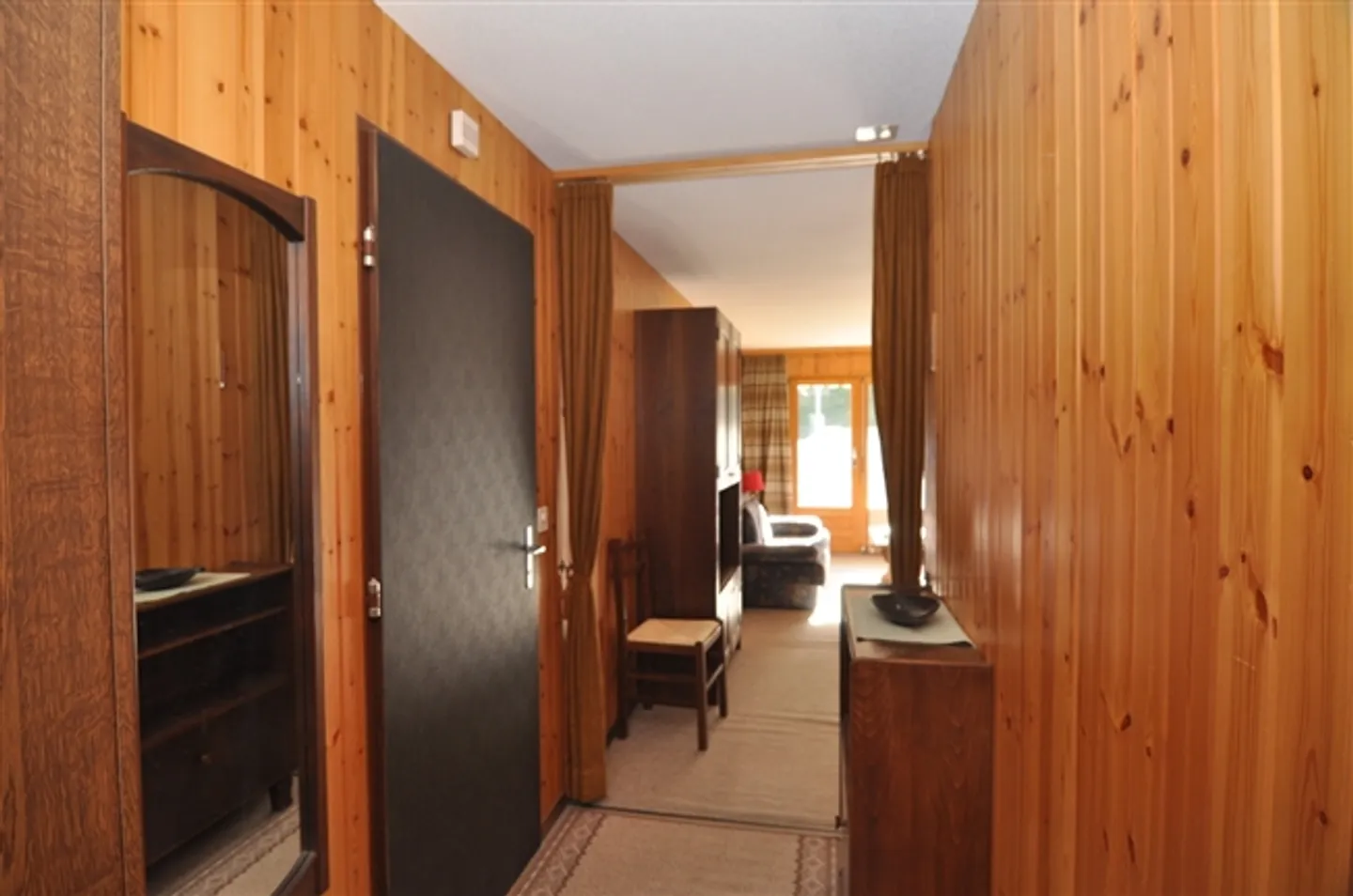 Beautiful, bright 2-room apartment in Eischoll - Photo 11 of 13