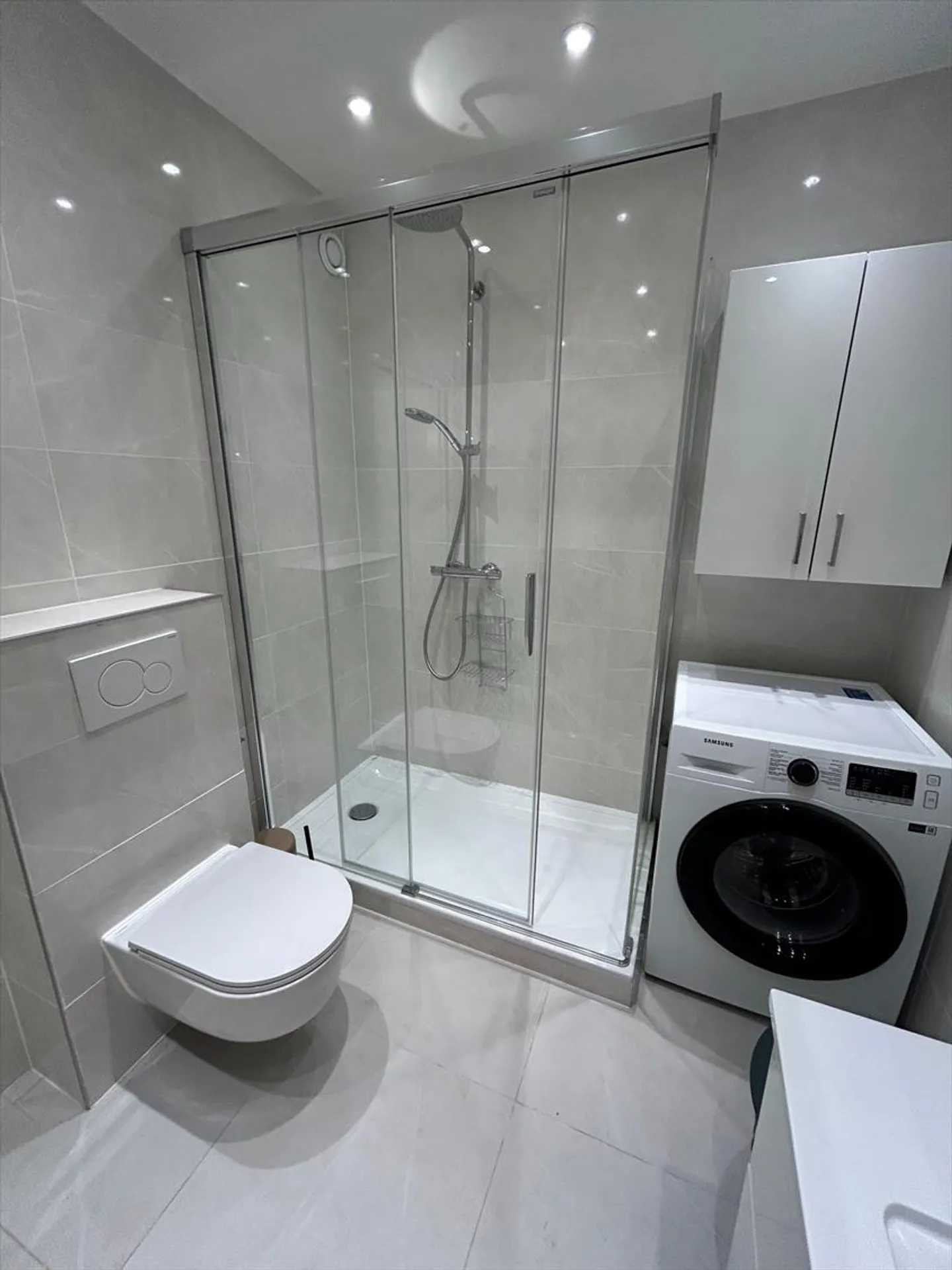 Bellissimo appartamento arredato in una residenza di alto livello con piscine - Foto 8 di 10