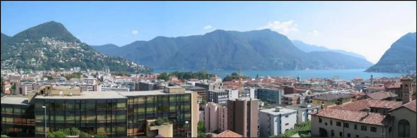 OFFICE 6 ROOMS (217 sqm) WITH SPLENDID LAKE VIEW - Photo 2 of 8