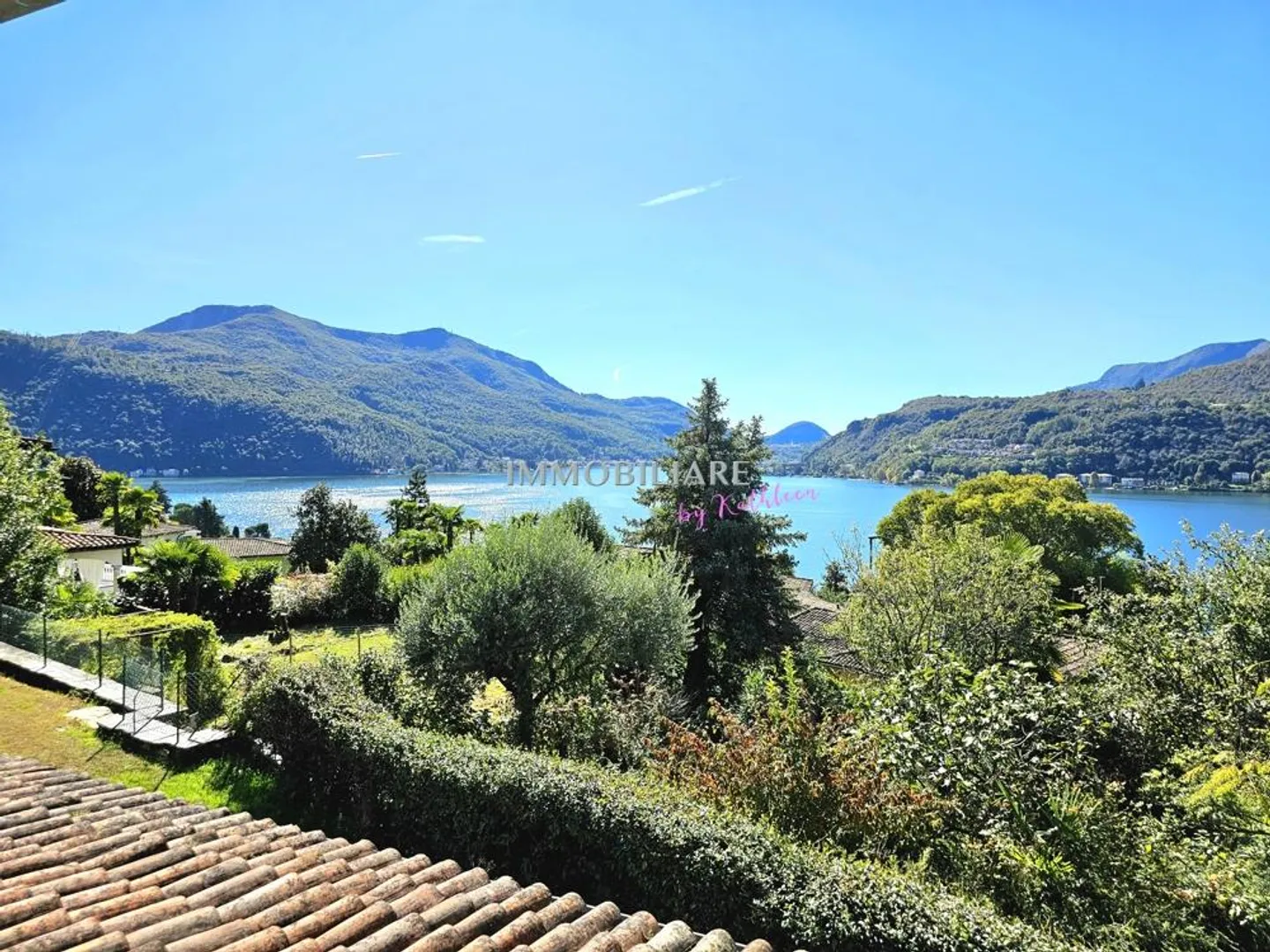 Due ville con vista lago ideali come residenza familiare per le vacanze - Foto 16 di 24