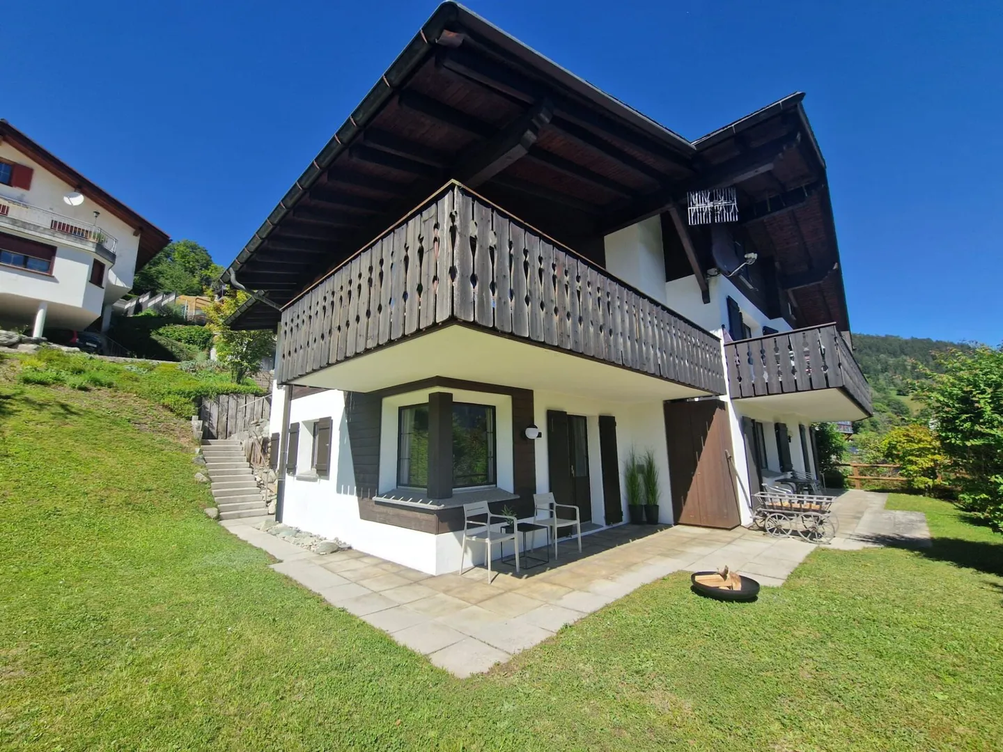 Escape from everyday life and relax - Your gem near Laax - Photo 1 of 13