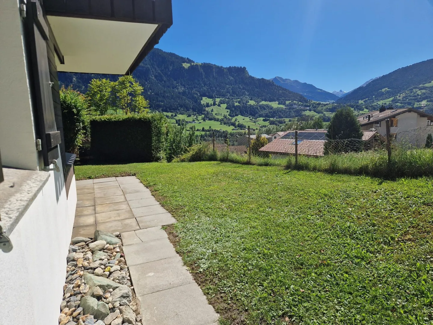 Escape from everyday life and relax - Your gem near Laax - Photo 12 of 13