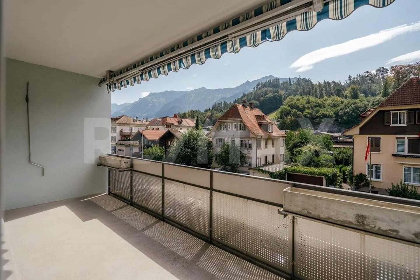 Gepflegte 2.5-Zimmer-Wohnung mit Balkon und Aussenparkplatz (Erstwohnsitz) - Photo 12 of 13