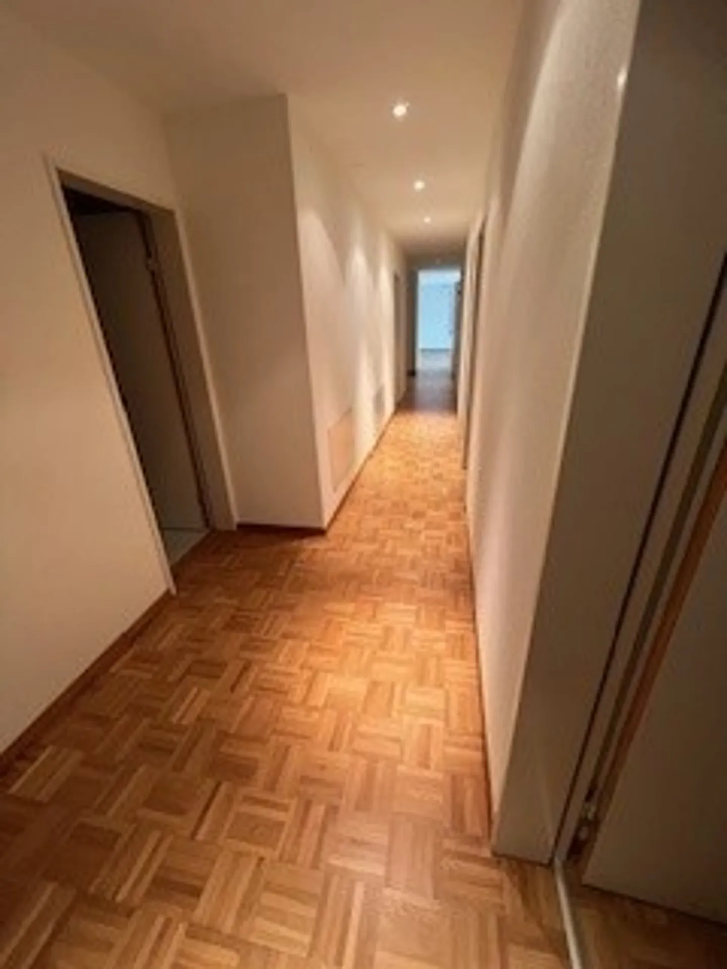 Attractive attic apartment in a great location - Photo 14 of 19