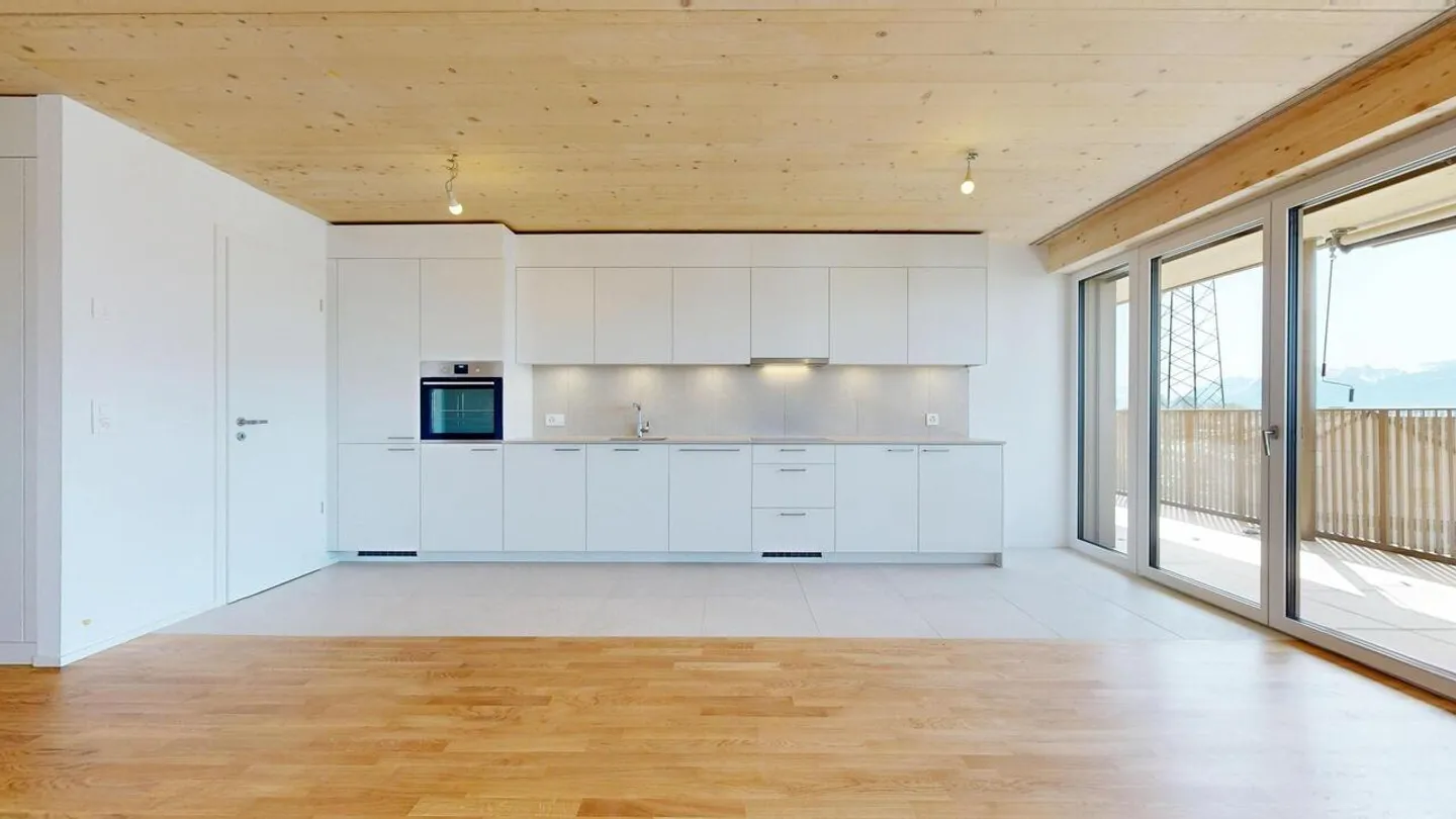 Geräumige 4.5 Zimmer mit Balkon und modernem Komfort! - Photo 1 sur 10