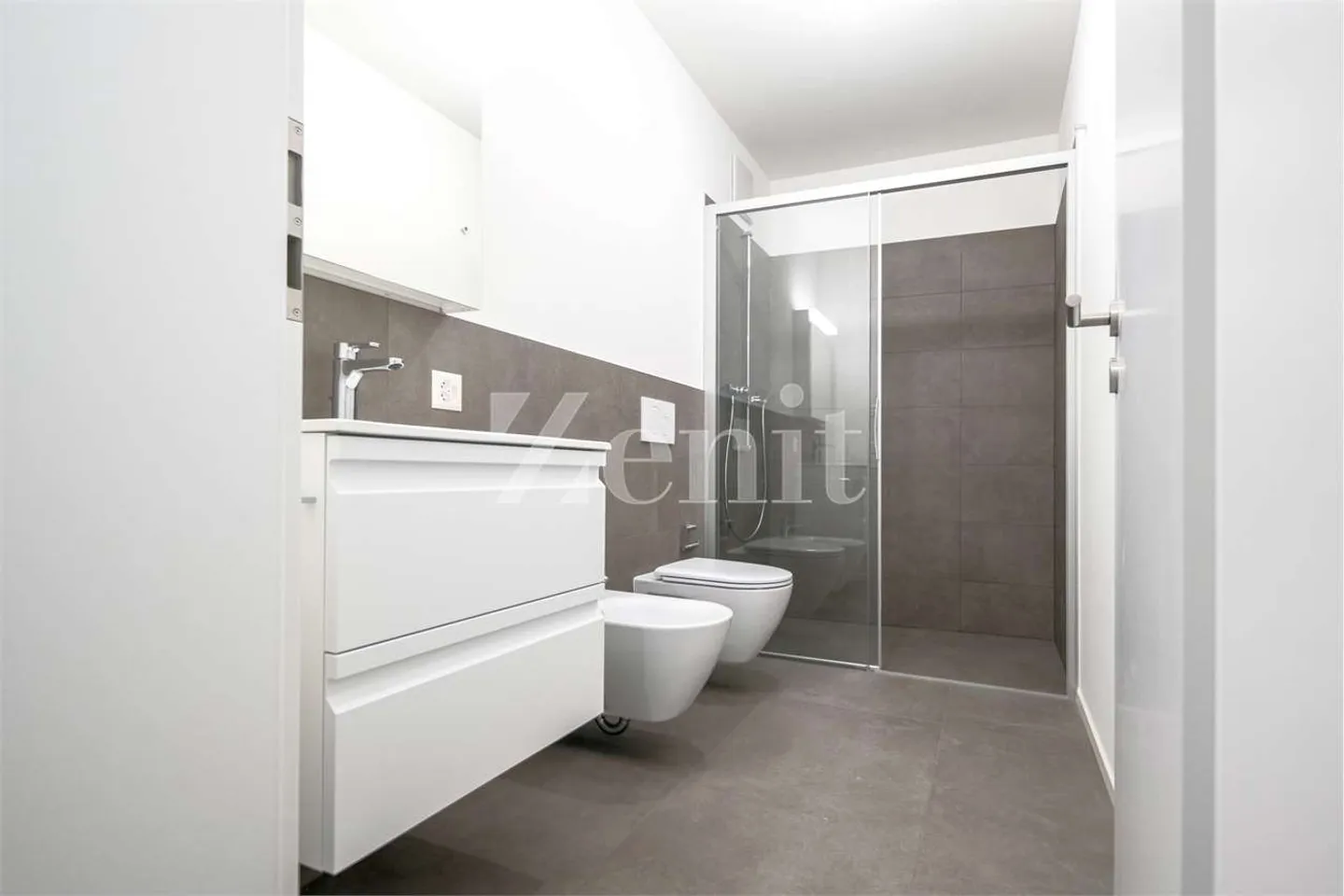 Neue 2.5-Zimmer-Wohnung mit Garten - Photo 5 sur 12