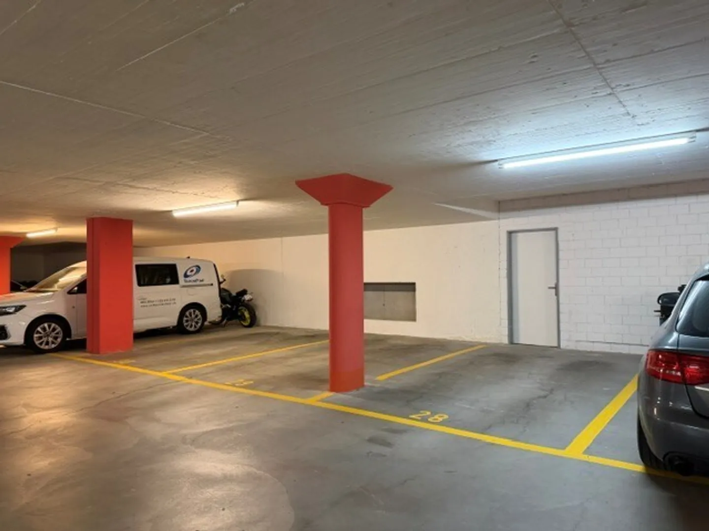 Car parking space in Näfels - Photo 2 of 3
