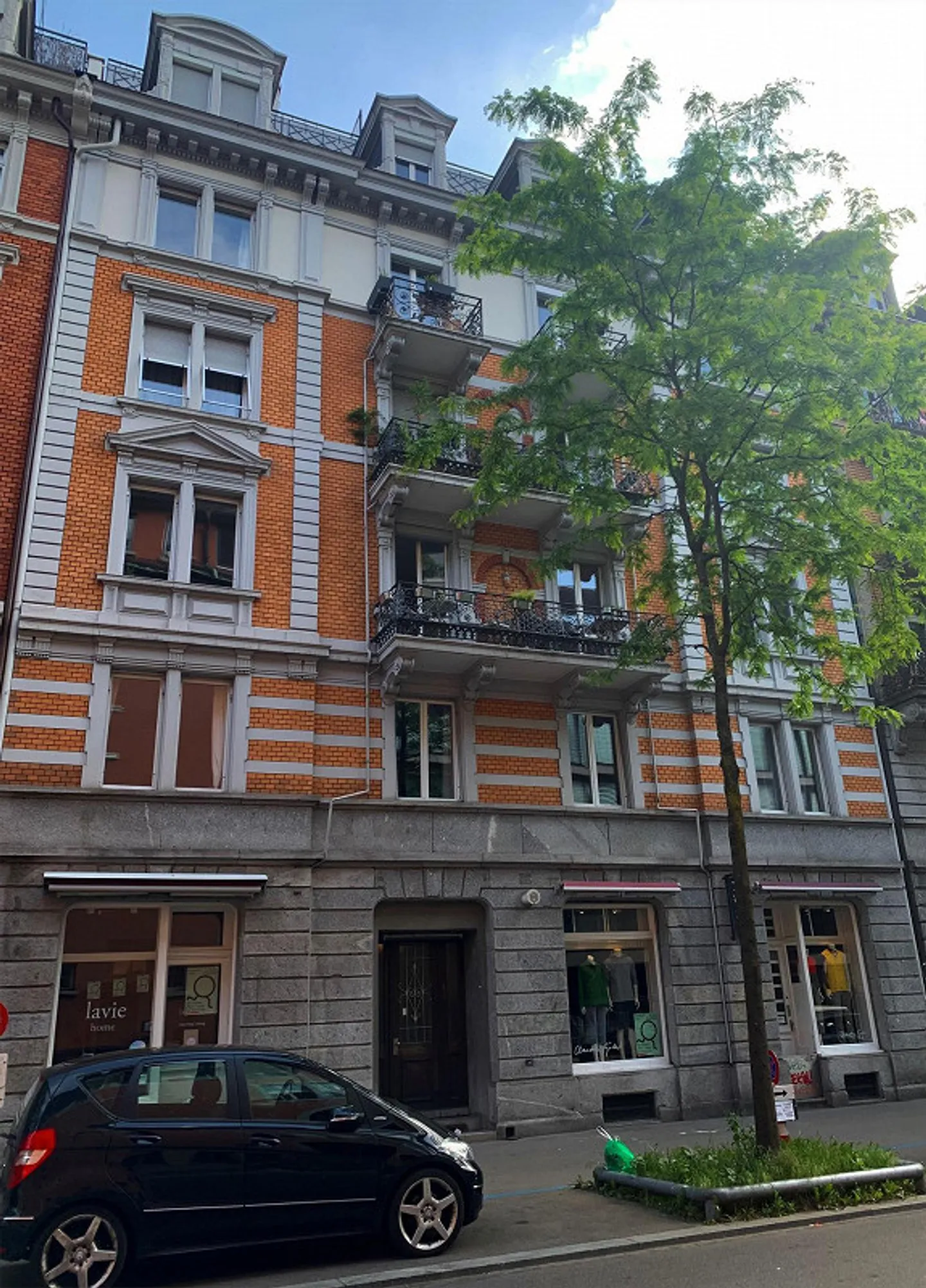 Incantevole appartamento maisonette di 3,5 stanze a Zurigo - Foto 1 di 13