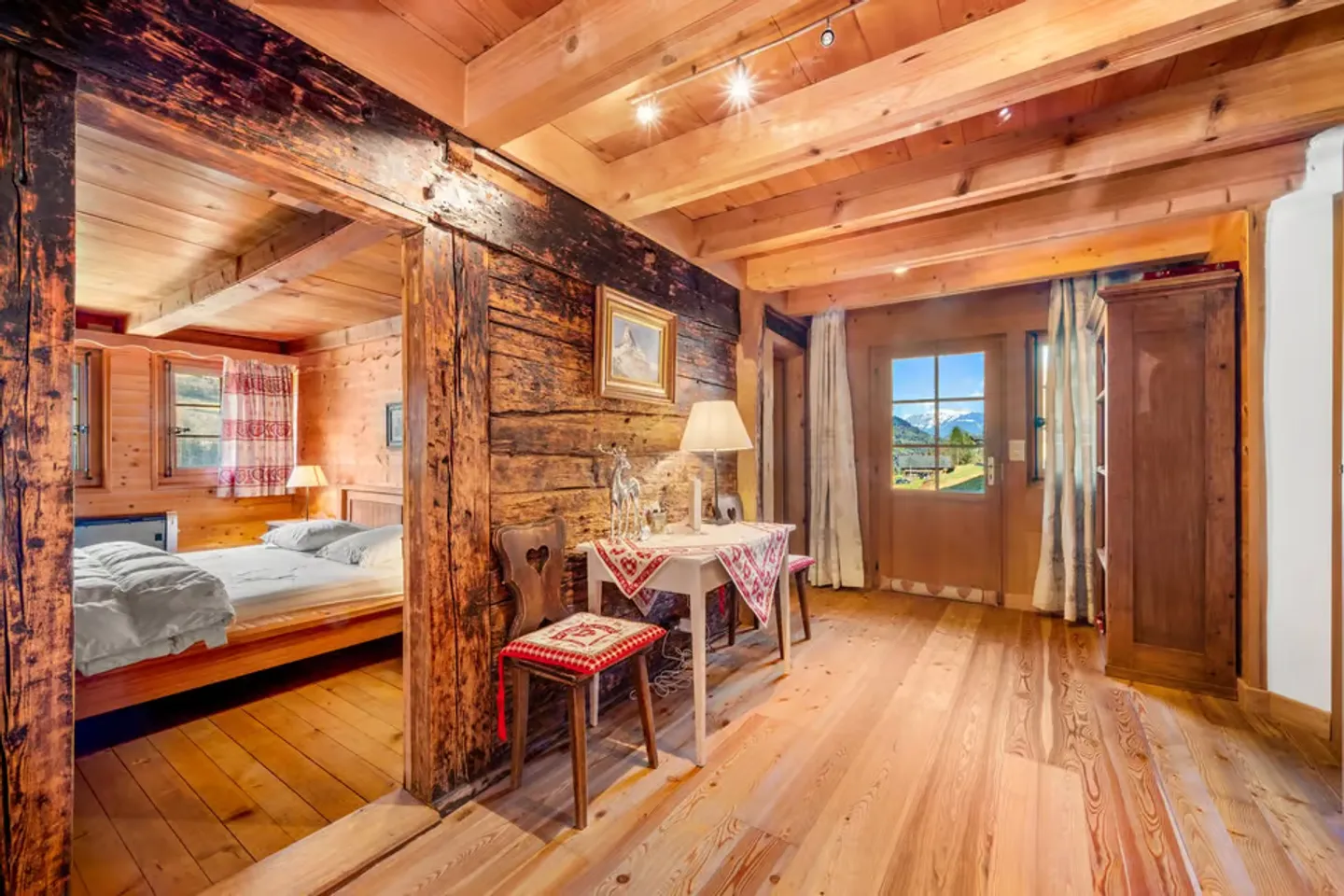 Ein charakteristisches Chalet im Herzen einer natürlichen Umgebung - Foto 8 von 13