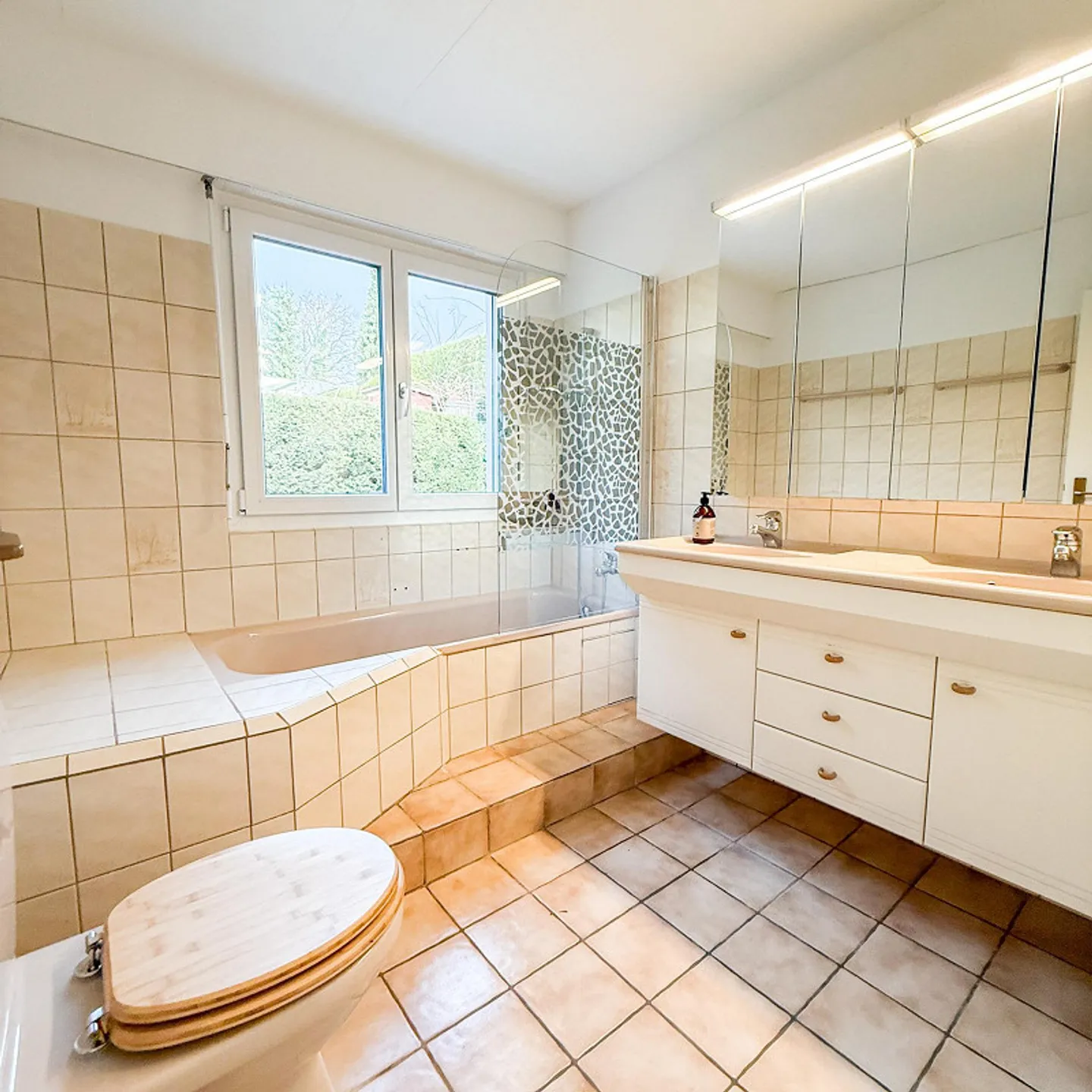 Casa unifamiliare di 5,5 stanze con molto spazio per le tue idee abitative - Foto 14 di 18