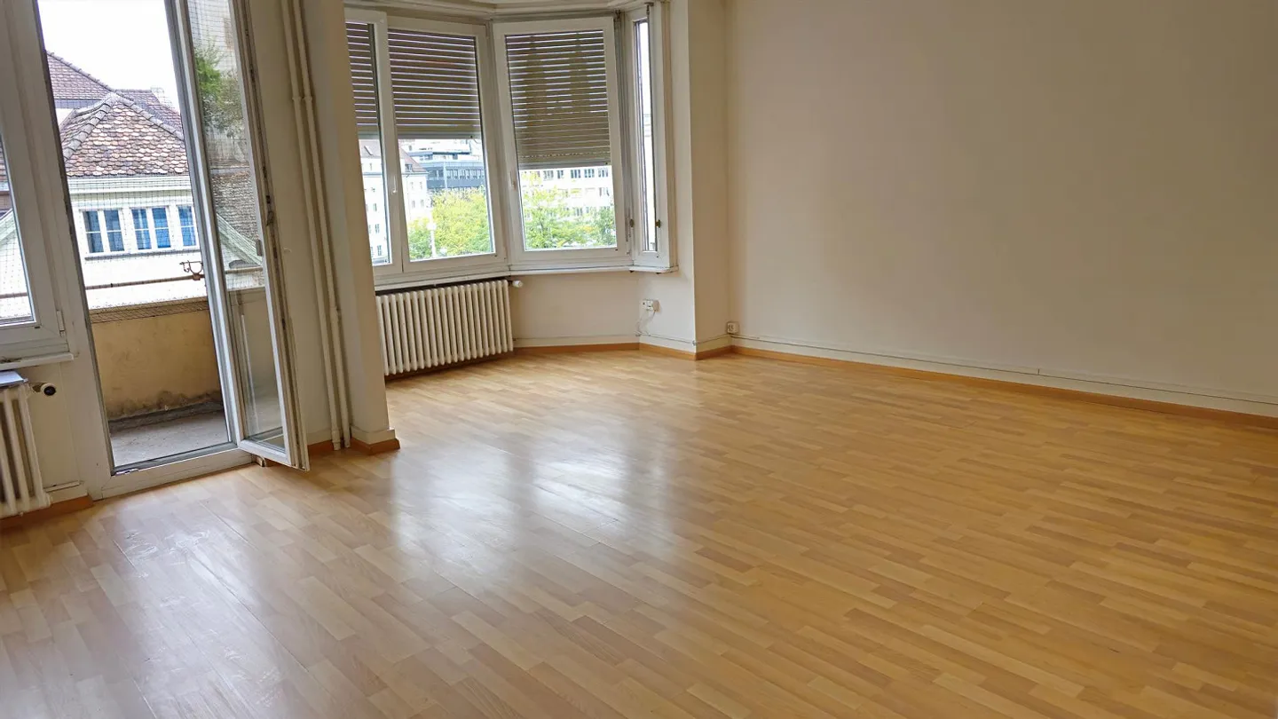 Stanza di terapia/Galleria/Atelier/Parrucchiere...cosa stai cercando? - Foto 5 di 6