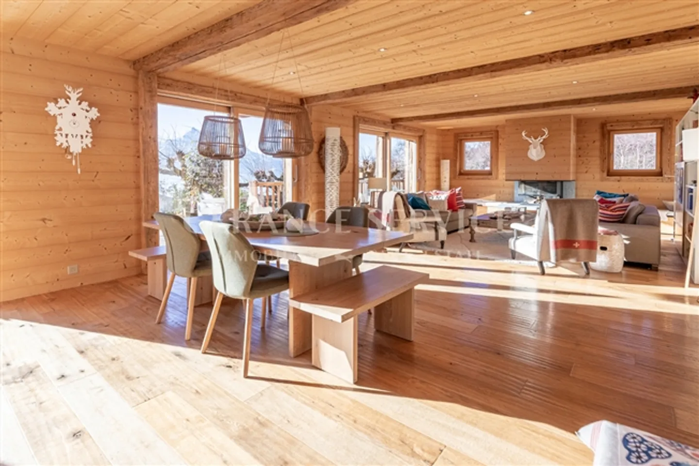 Charmantes 10 Zimmer Chalet - Foto 9 von 20