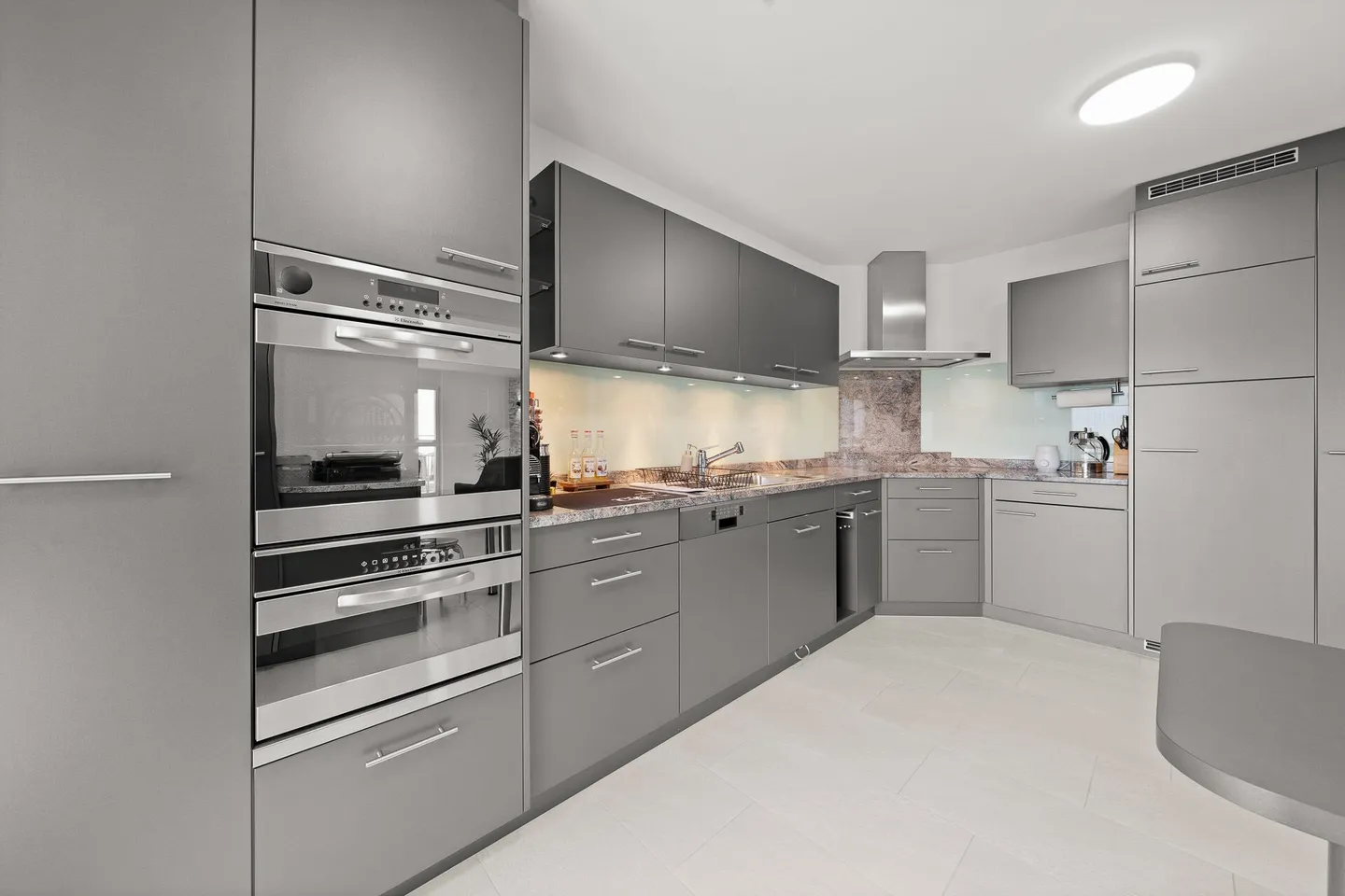 Stilvolle 4.5-Zimmer Wohnung - Foto 4 von 19