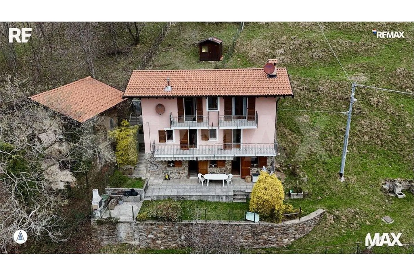 Rustic for holidays with two living units Your refuge near Lugano - Italy - Photo 1 of 7