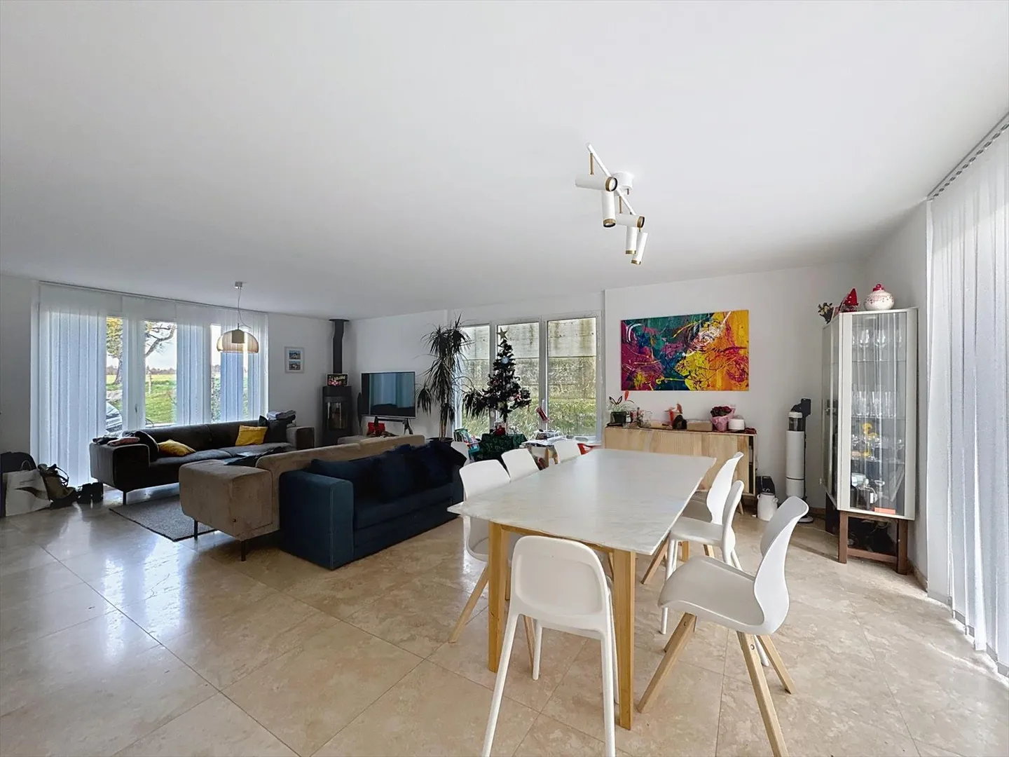 Villa 5.5 Zimmer - Foto 2 von 9