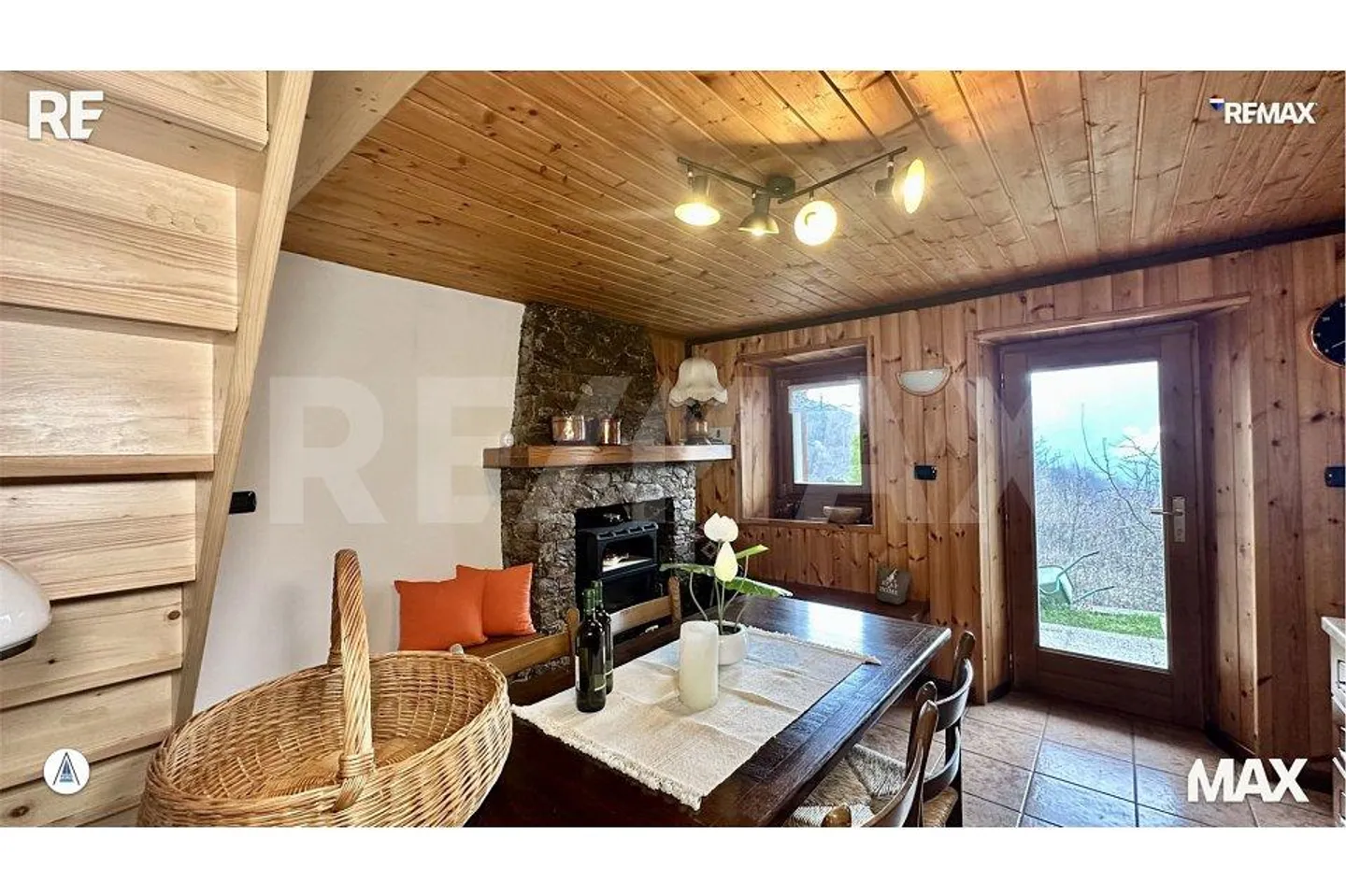 Rustic for holidays with two living units Your refuge near Lugano - Italy - Photo 4 of 7