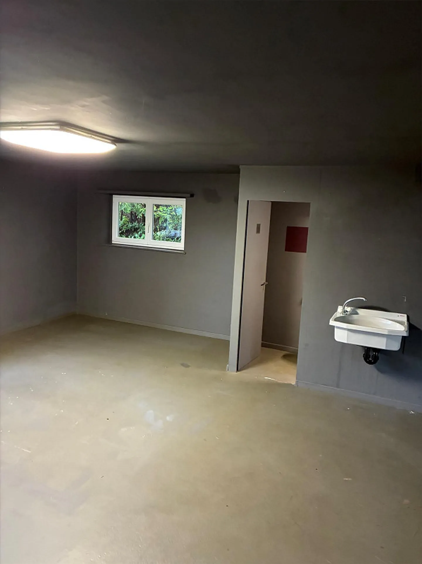 Espace de bureau à louer - Photo 4 sur 5