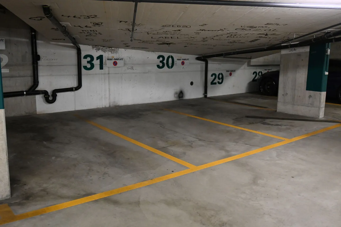 4 underground parking spaces for sale in Hammer Center Olten! - Photo 3 of 10