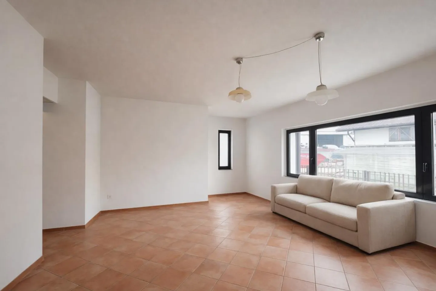 Maison unifamiliale avec rustique, grand jardin et cour privée - Photo 10 sur 25