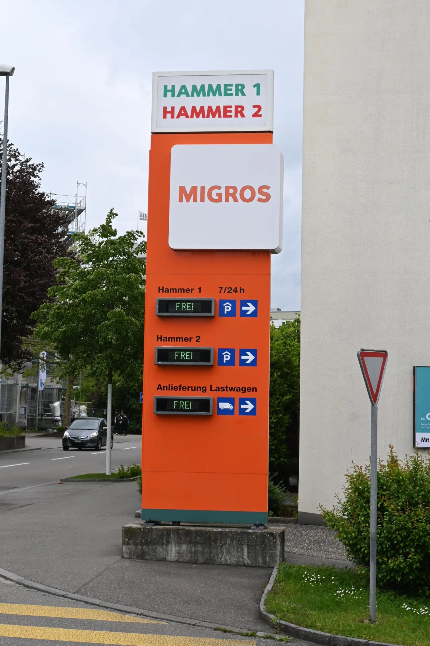 4 underground parking spaces for sale in Hammer Center Olten! - Photo 9 of 10