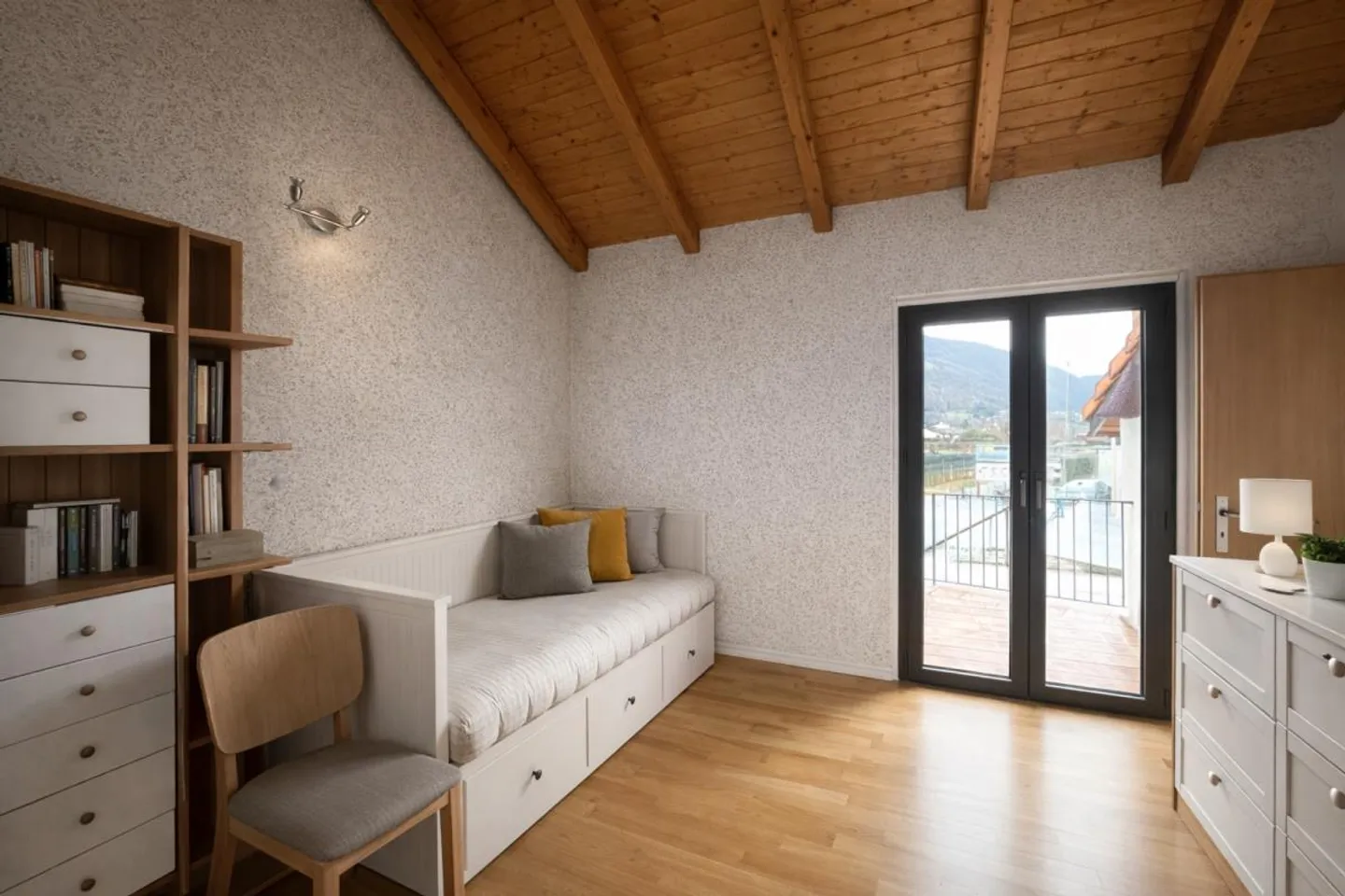 Maison unifamiliale avec rustique, grand jardin et cour privée - Photo 15 sur 25