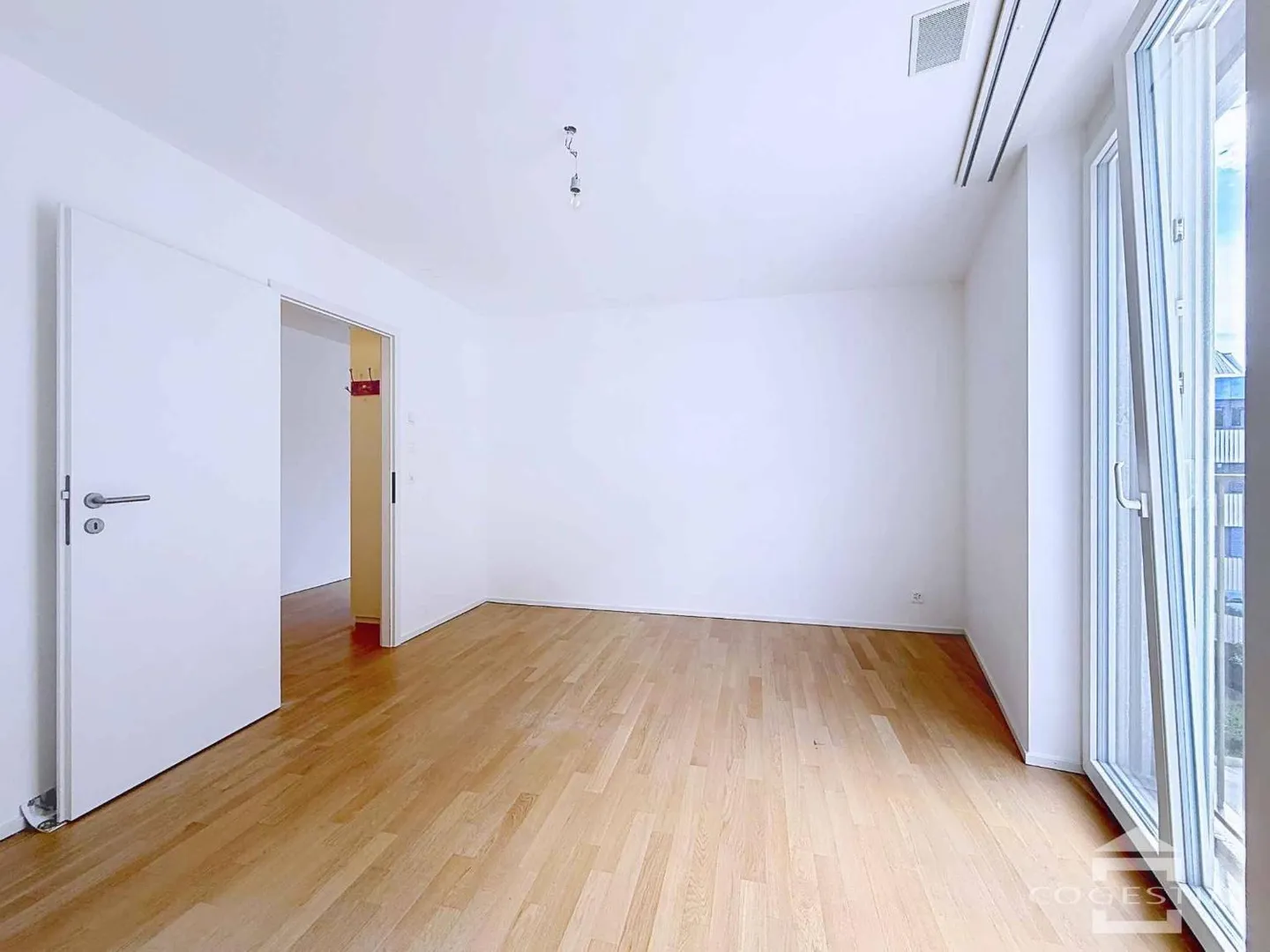 3.5 Room Apartment - Photo 6 of 11