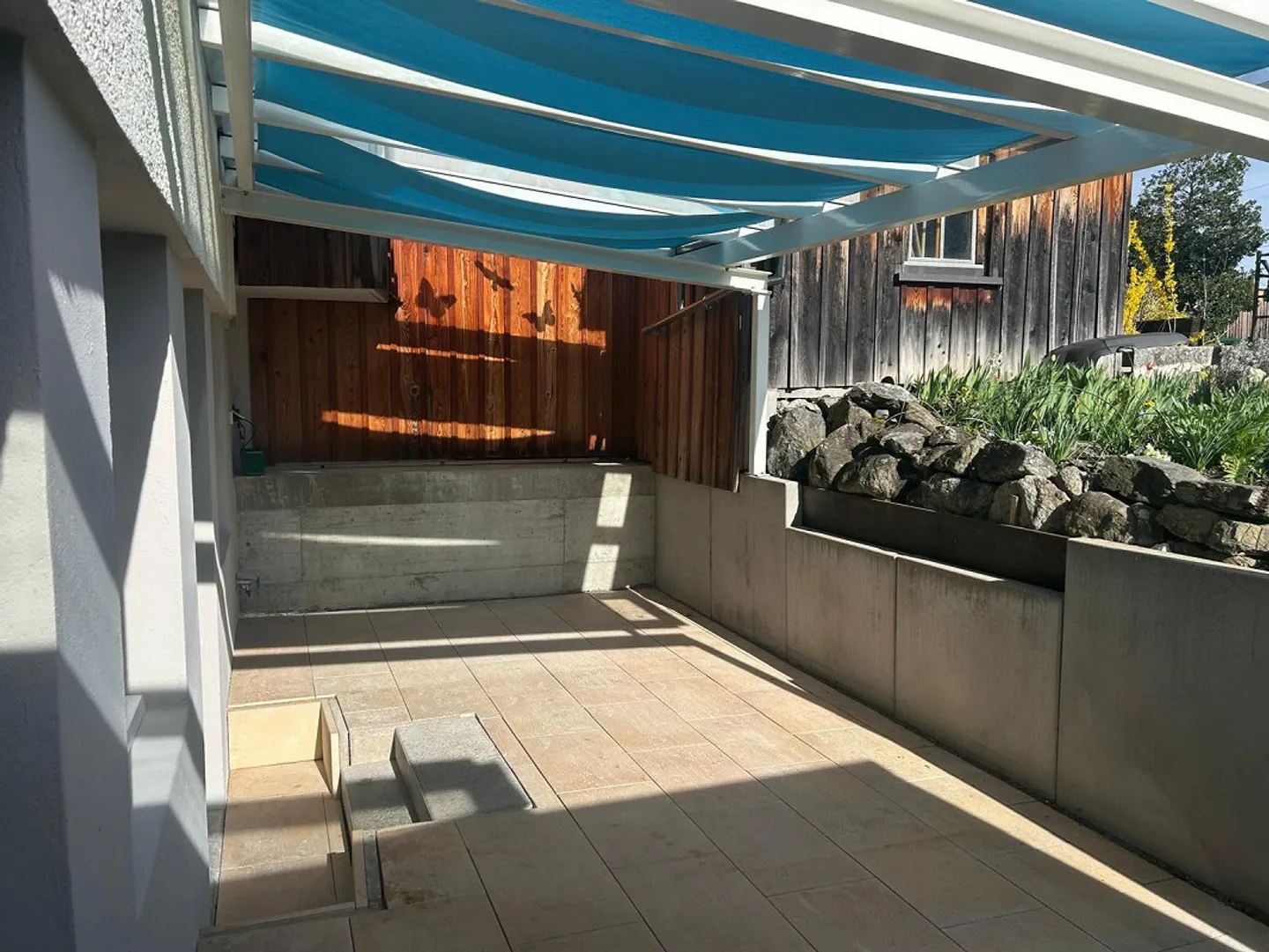 Appartamento 1,5 locali (UG) con terrazza giardino e padiglione in vetro - Foto 10 di 11