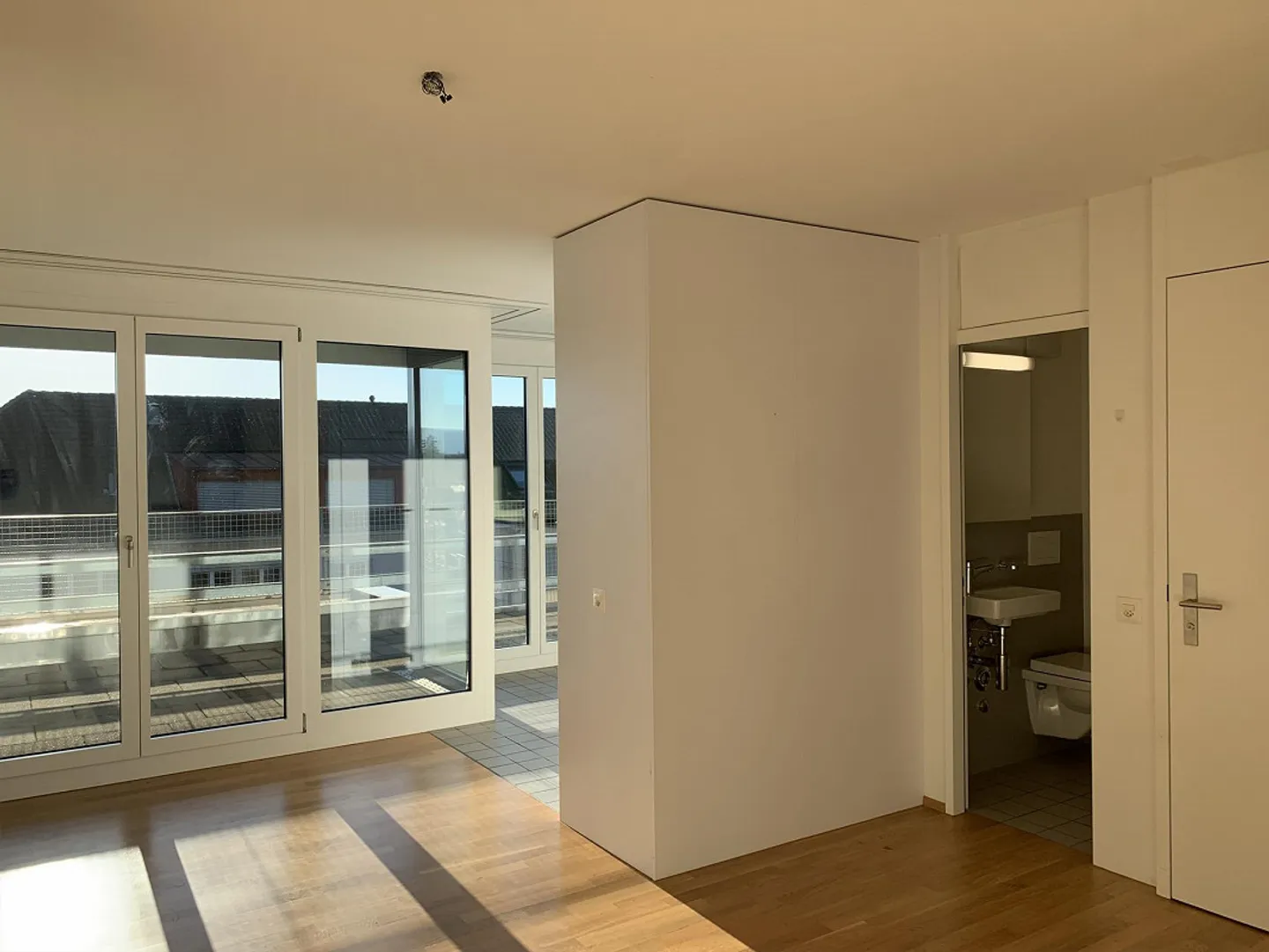 Sogno Attico con Vista sul Spalentor (Terrazza Generosa 76m²) - Foto 5 di 13