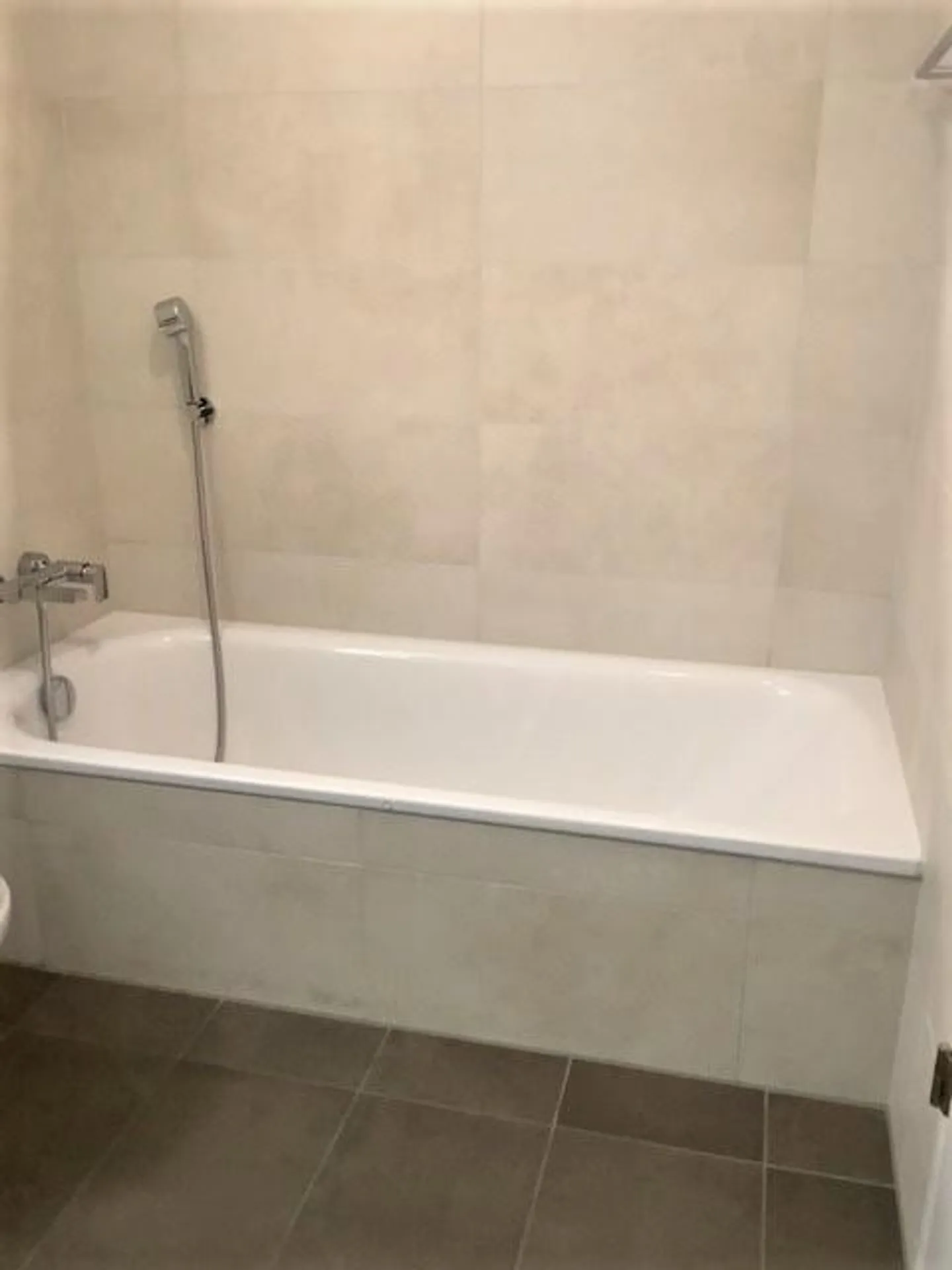 Moderne 3.5-Zimmerwohnung - Foto 4 von 7