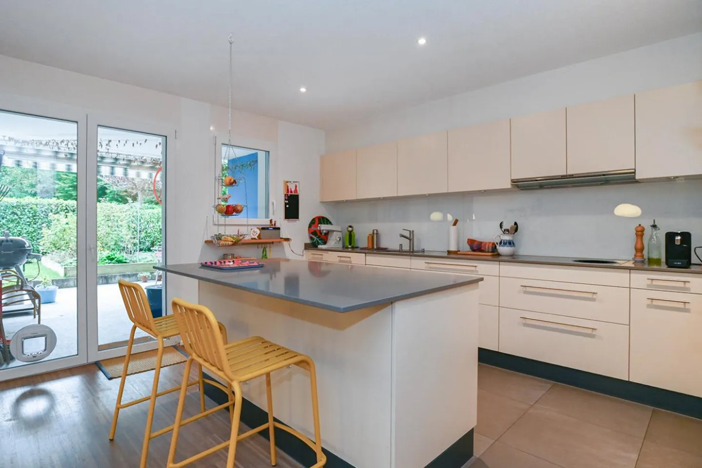 Your retreat in Buchs: Living with your own garden share - Photo 4 of 10