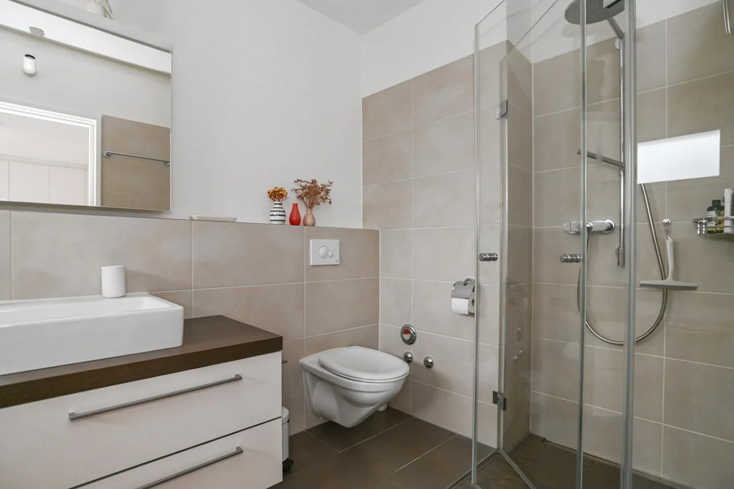 Your retreat in Buchs: Living with your own garden share - Photo 8 of 10