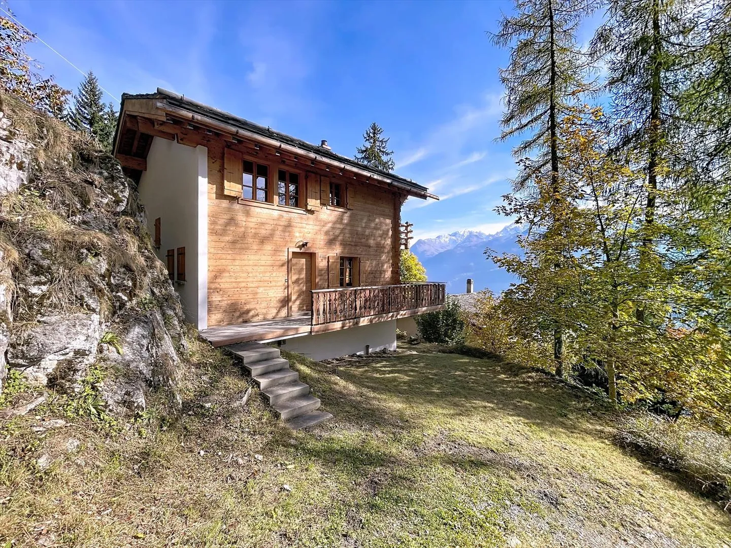 Chalet Charmant en Forêt - Photo 1 sur 13