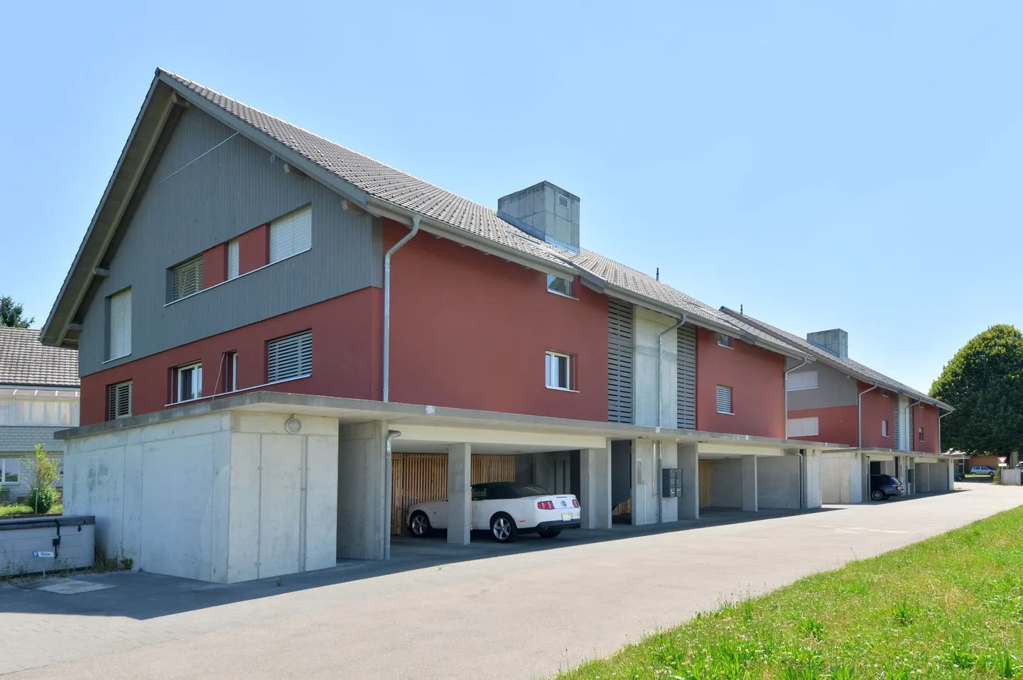 Appartement 3 1/2 pièces au rez-de-chaussée - Photo 2 sur 13
