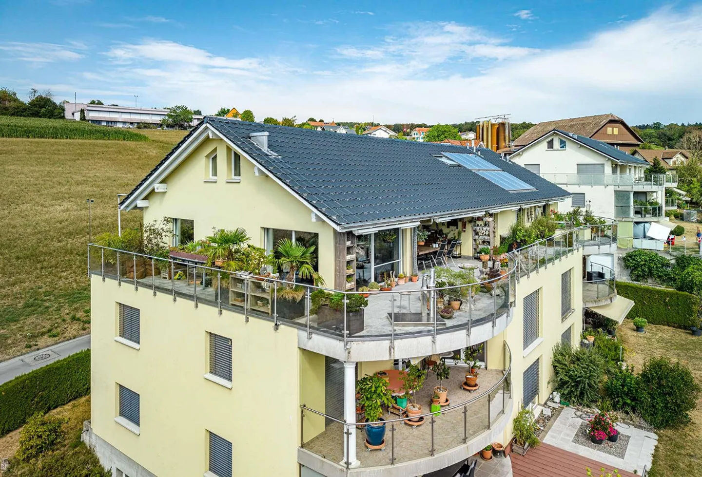 Exklusive Dachmaisonette mit Weitblick - Foto 7 von 8