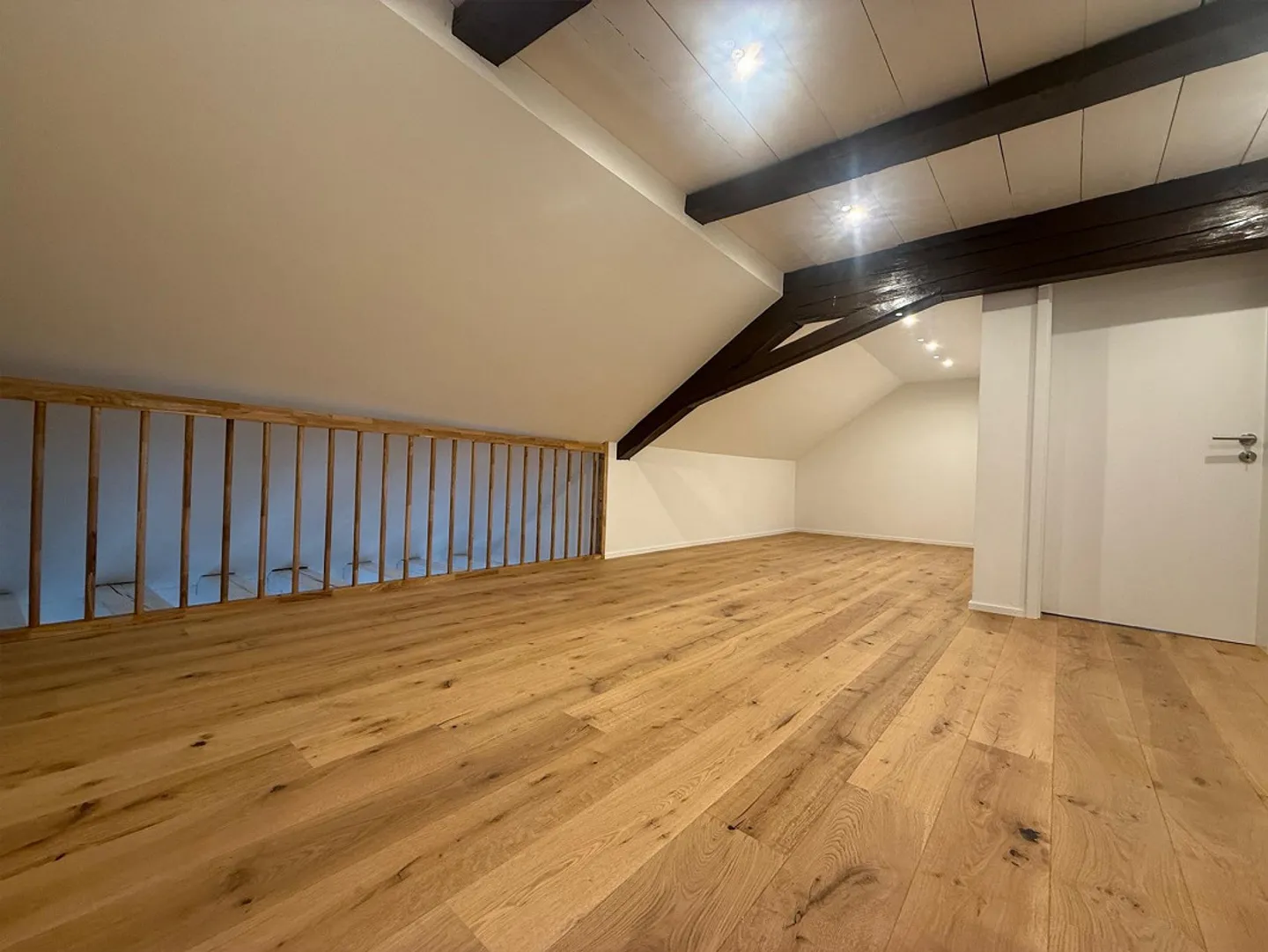 Appartement en duplex 2.5 avec grande galerie - Photo 4 sur 10