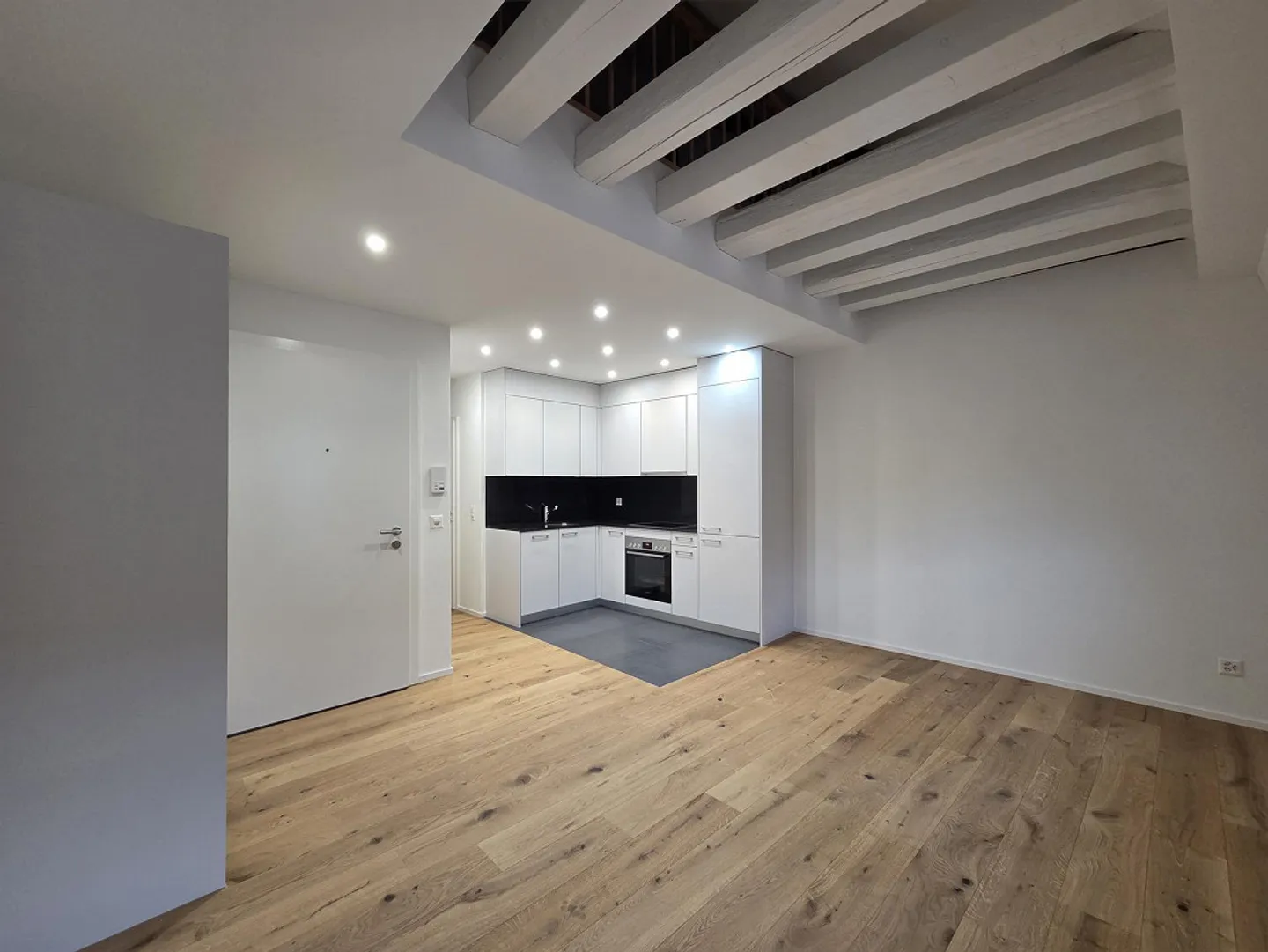 Appartement en duplex 2.5 avec grande galerie - Photo 3 sur 10