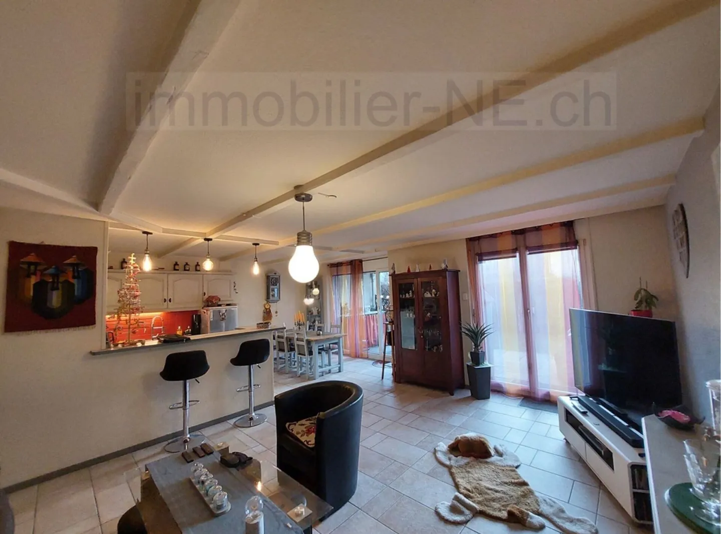 Modern 4.5-room apartment with garden - Photo 1 of 11