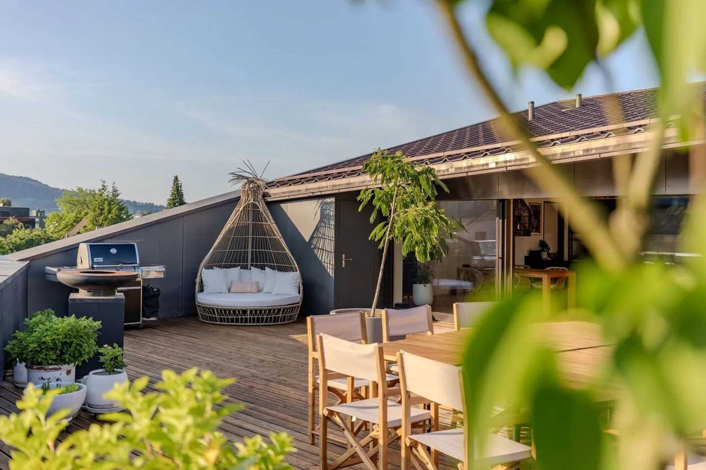 Architect's Penthouse over Widnau with 270° Alpine Panorama - Photo 4 of 13