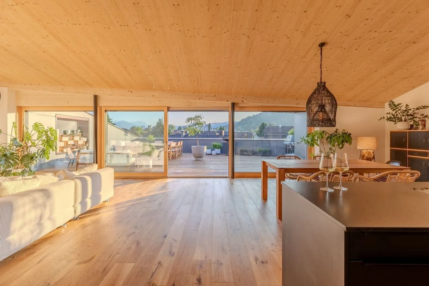 Architect's Penthouse over Widnau with 270° Alpine Panorama - Photo 5 of 13