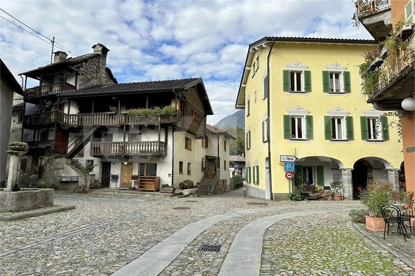 Gebäude mit sehr interessantem Ertrag zu verkaufen in Malvaglia - Foto 8 von 11