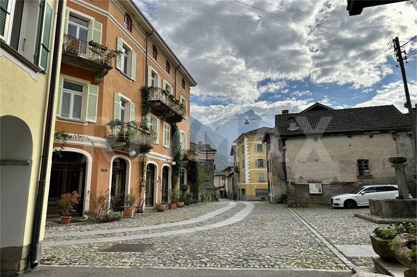 Gebäude mit sehr interessantem Ertrag zu verkaufen in Malvaglia - Foto 9 von 11