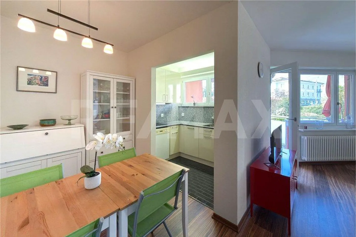 2.5-room apartment near the lake - Photo 5 of 10