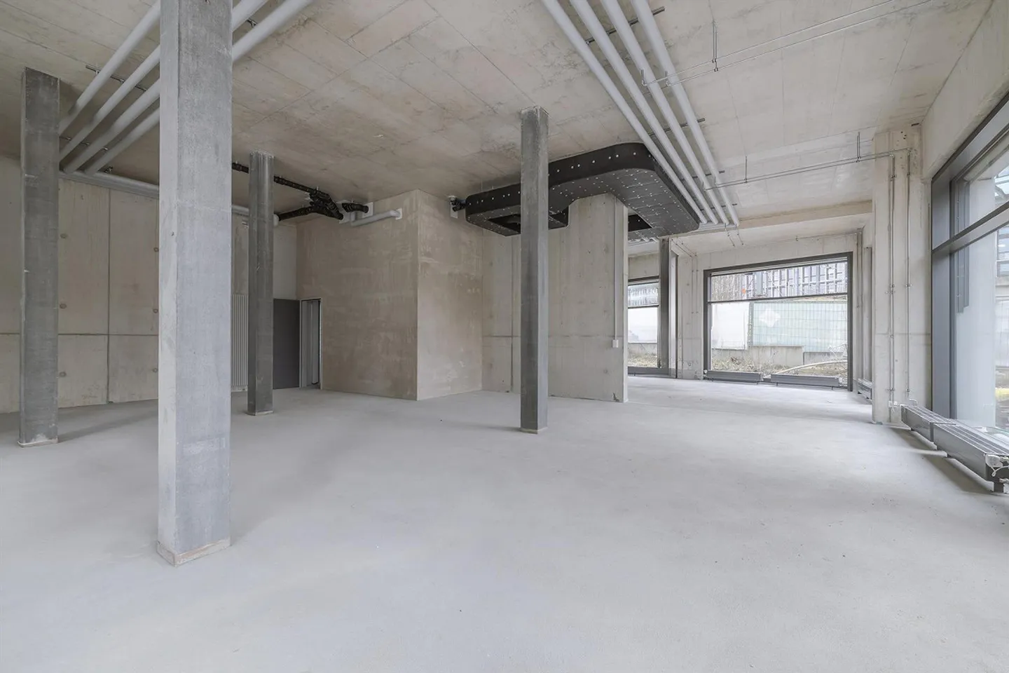 Commercial space in Zollikofen - Photo 2 of 6
