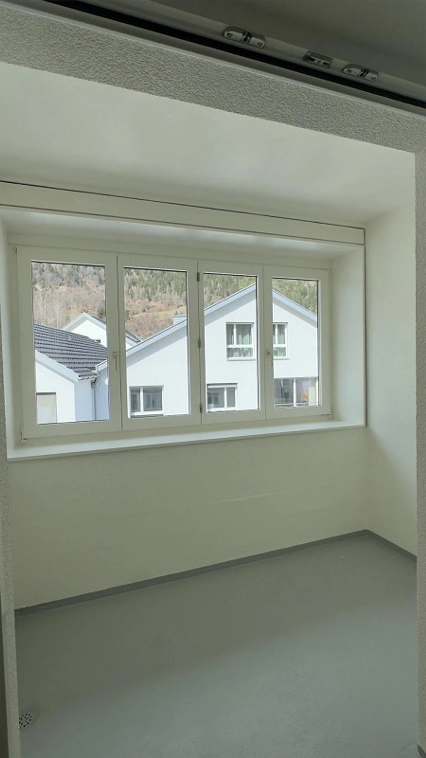 Situé au centre et fraîchement rénové - Photo 5 sur 10