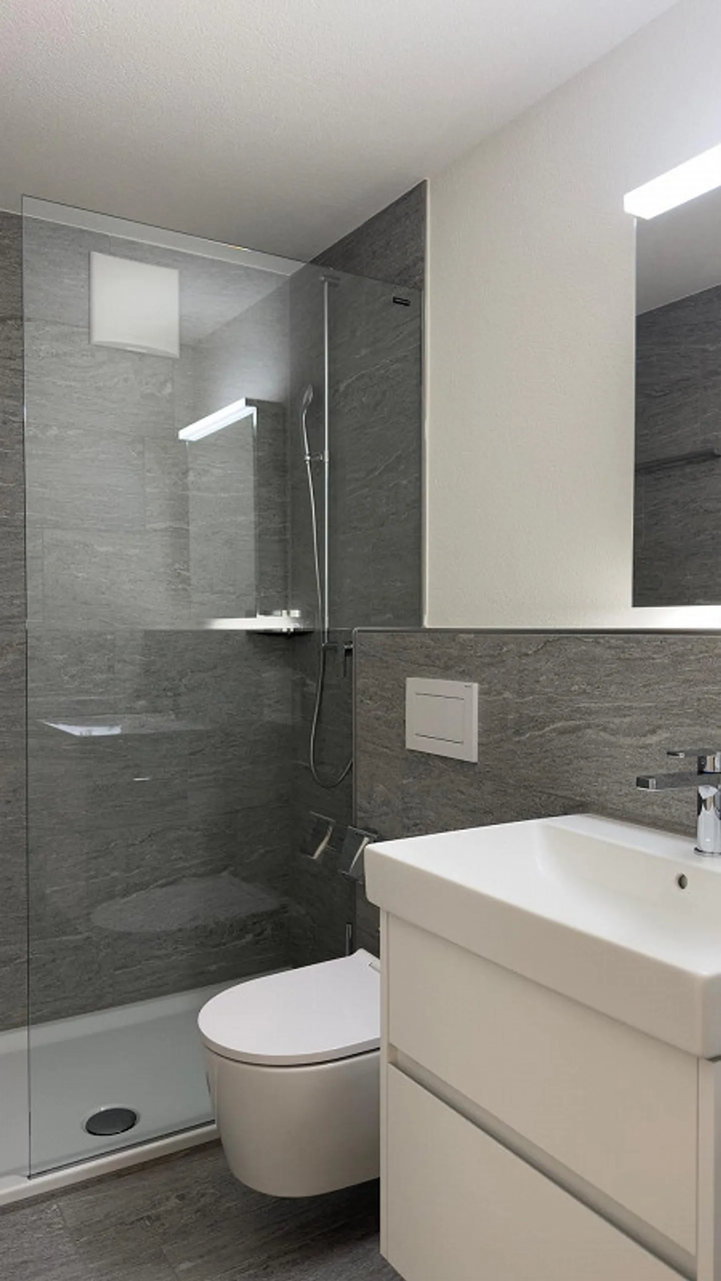 Situé au centre et fraîchement rénové - Photo 9 sur 10