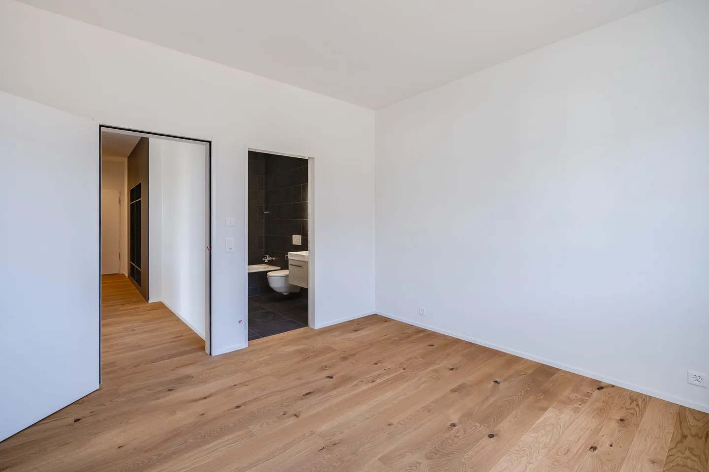 Appartement de jardin exclusif dans un emplacement privilégié - Photo 8 sur 18