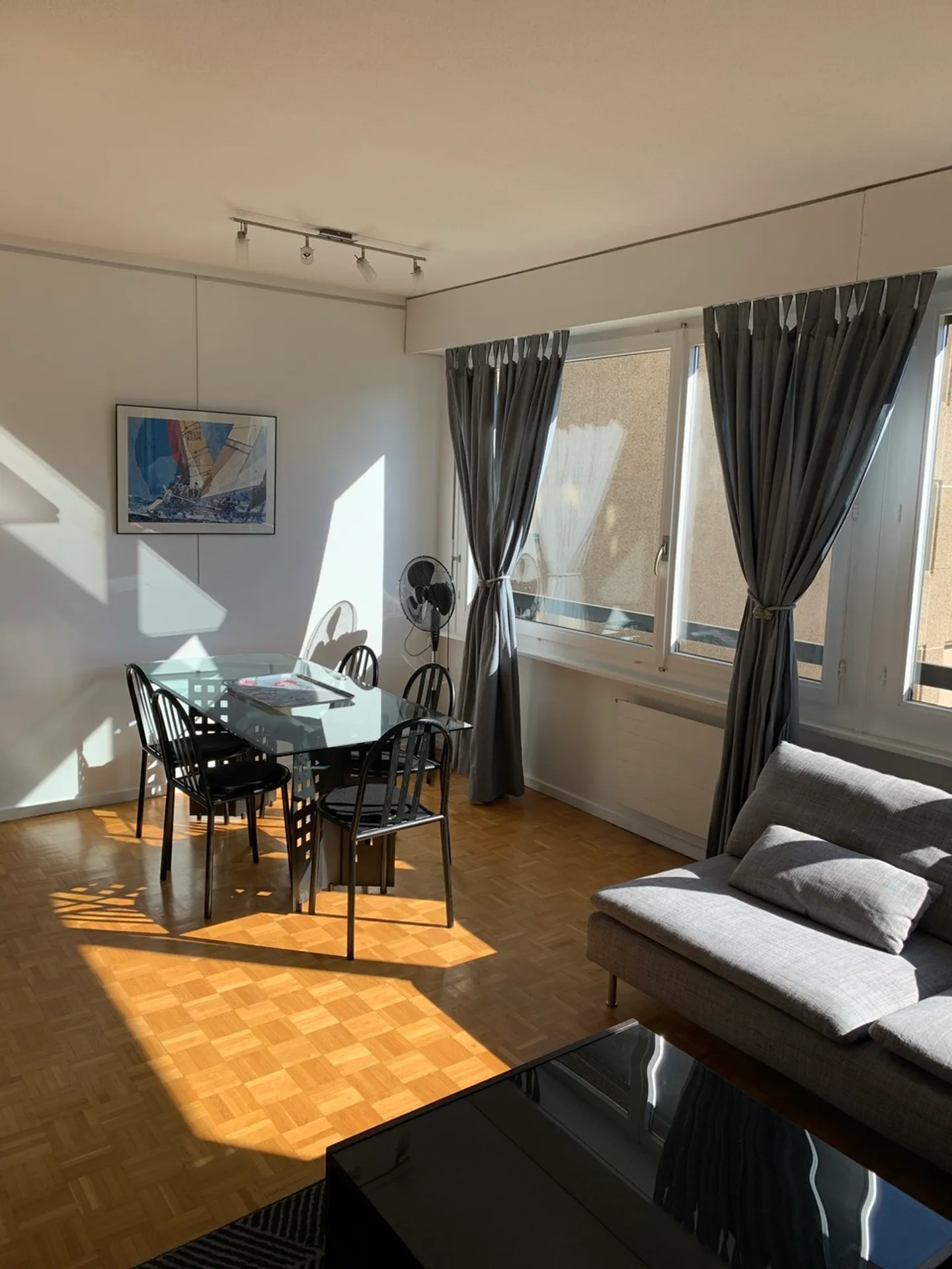 Charming Apartment near UN - Photo 4 of 7